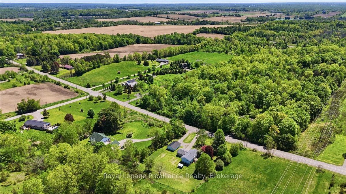 205 Bethel Road photo 31