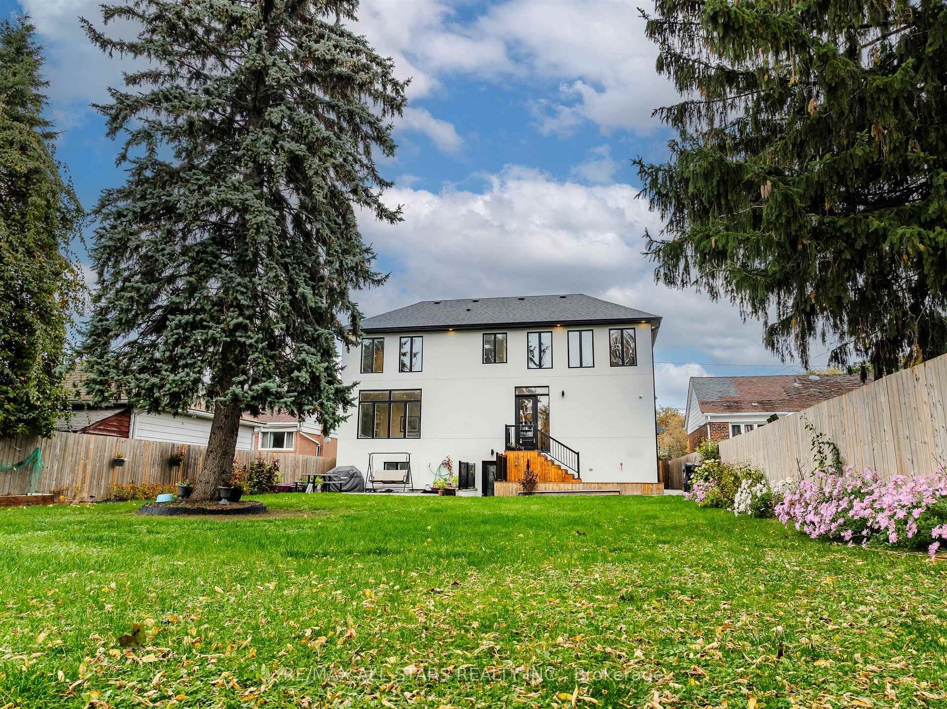 44 Muir Drive photo 43