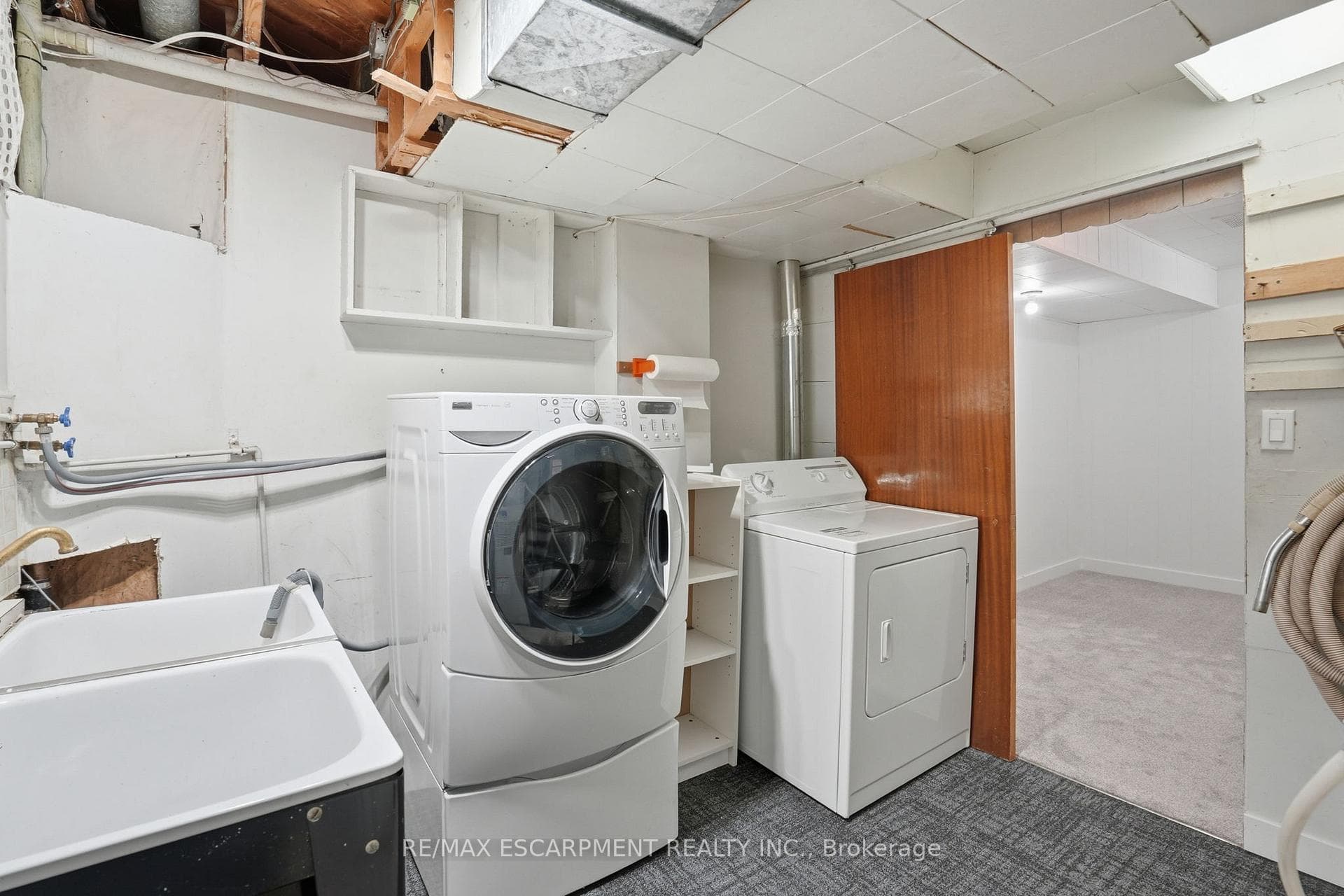 773 Paling Road photo 25