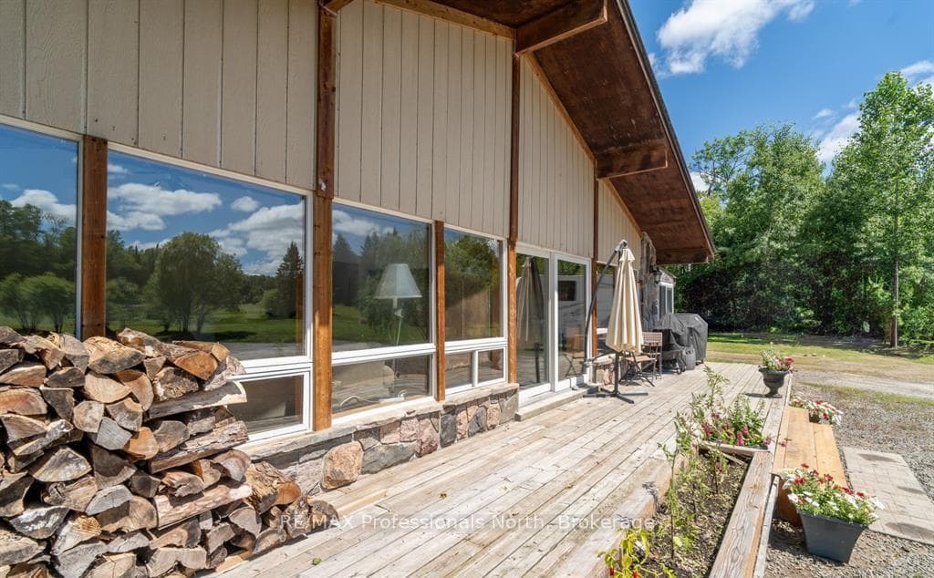 899 KATRINE Road photo 32
