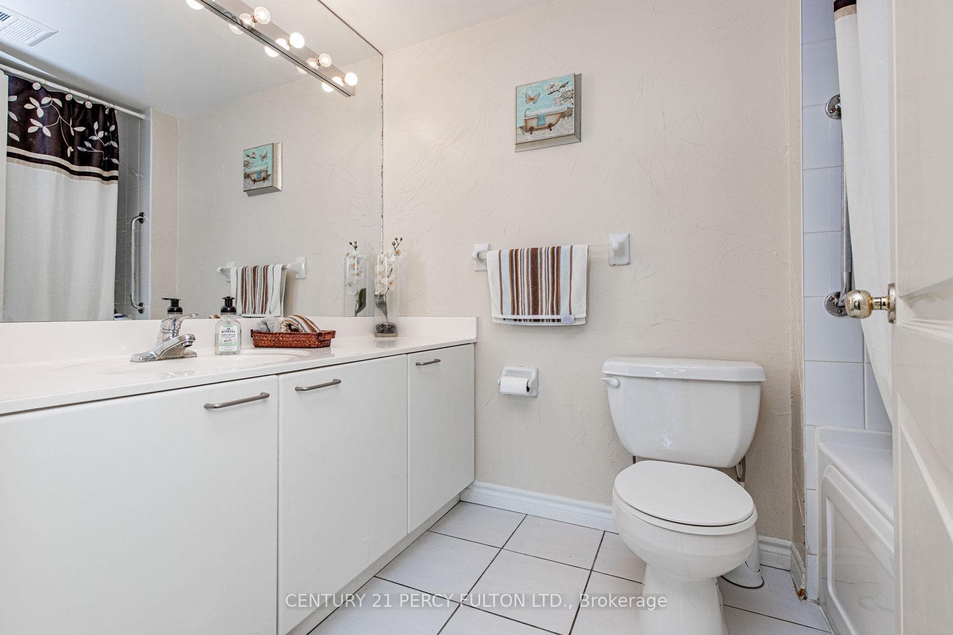 18 William Carson Crescent Unit 816 photo 39