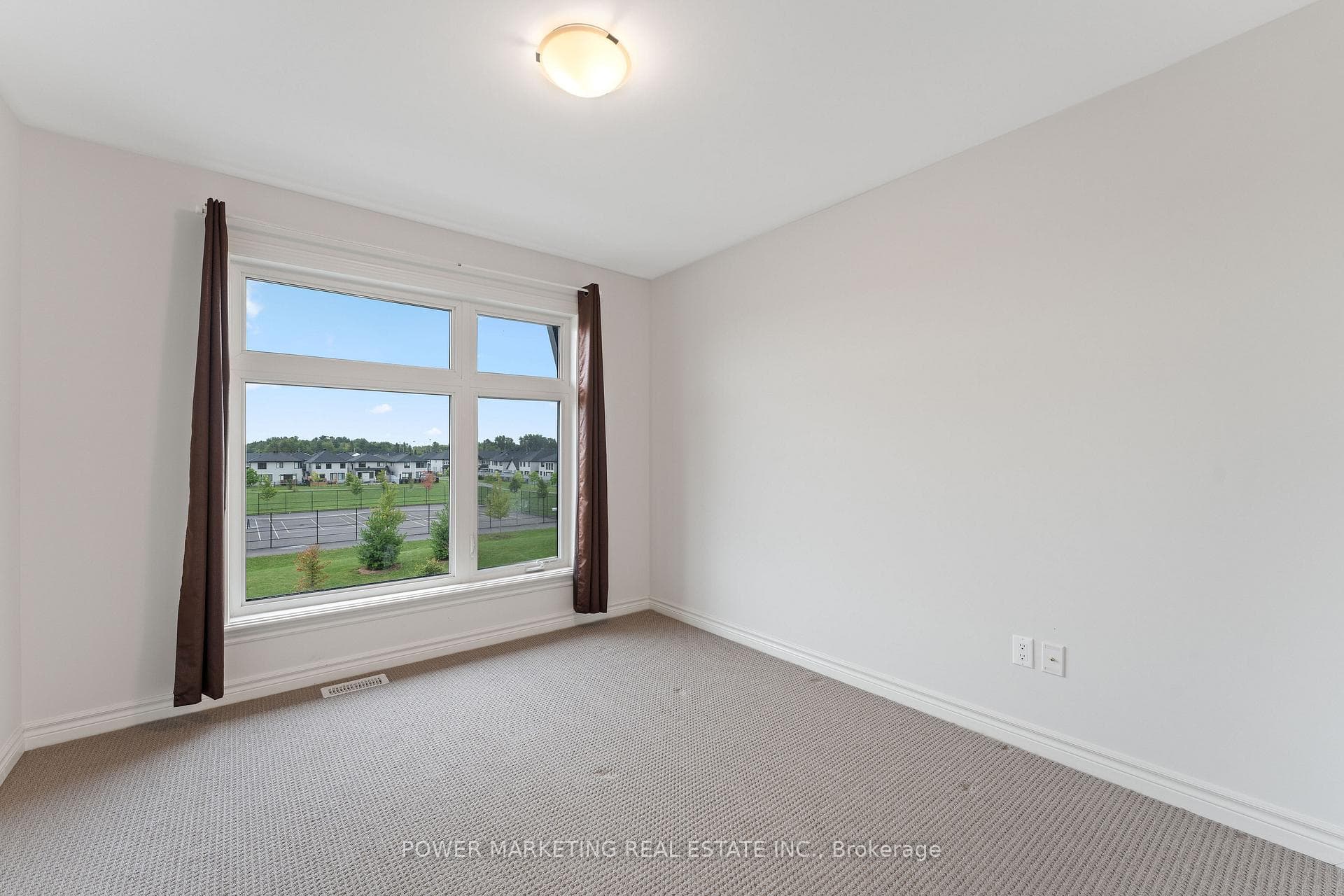 875 COULOIR Road photo 21