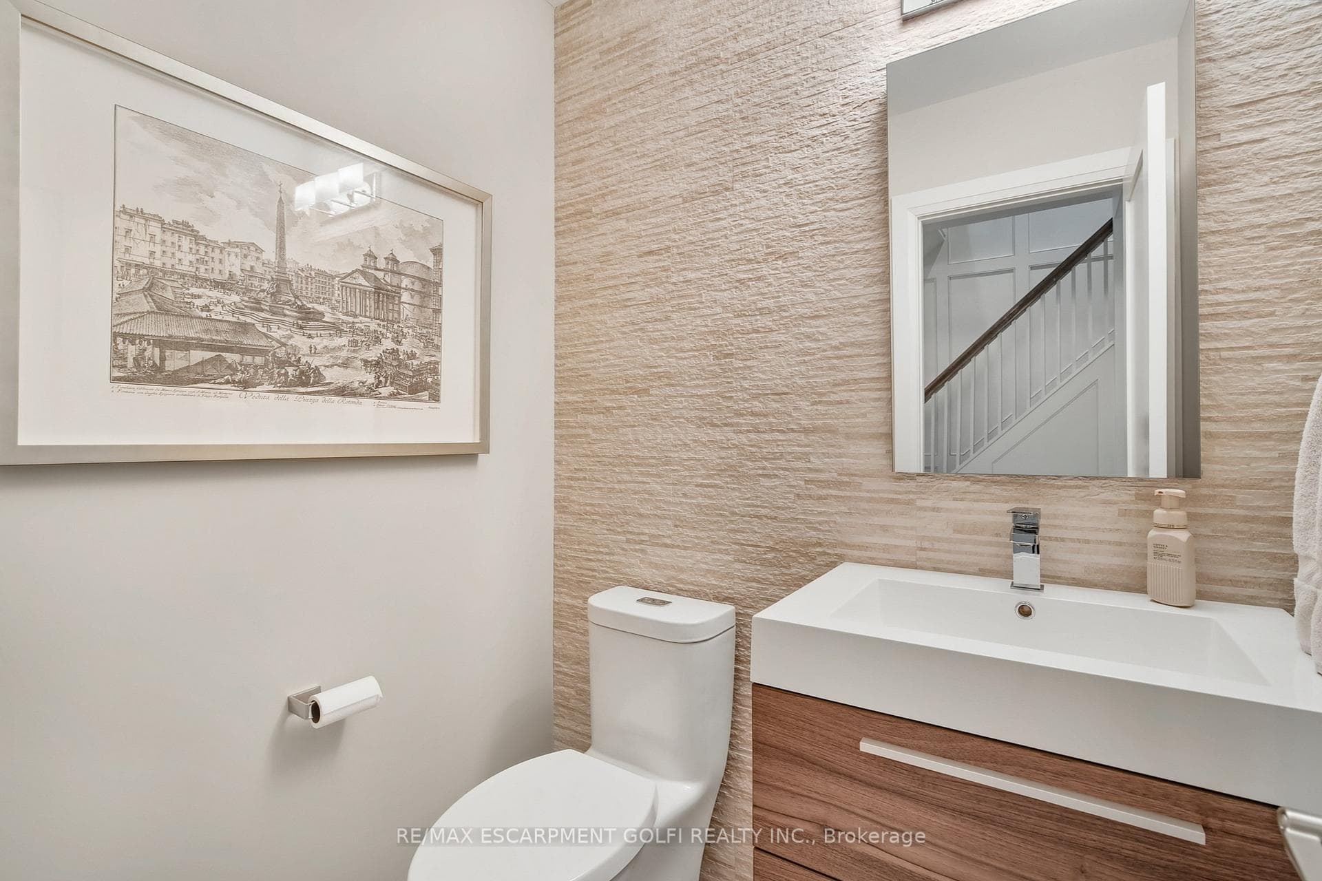 61 Oak Knoll Drive photo 9