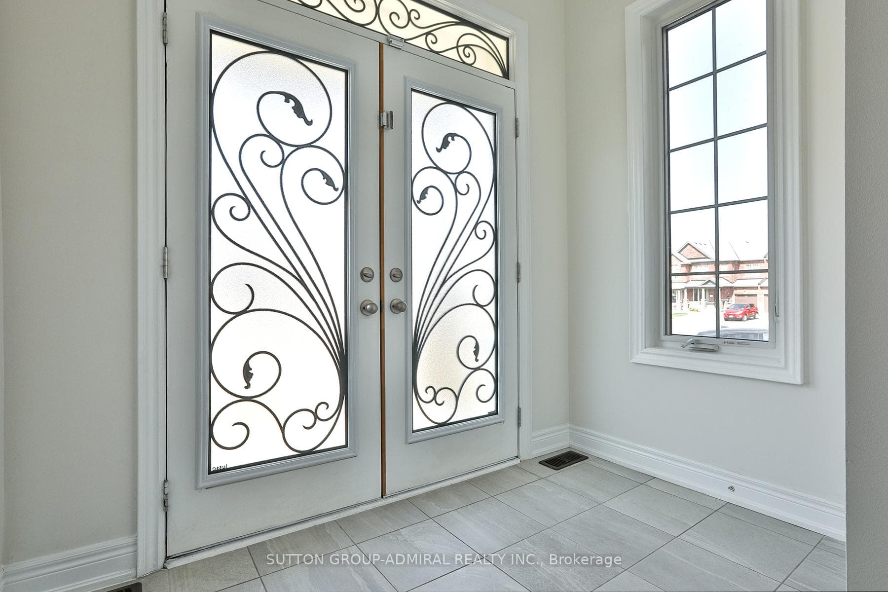 22 Dawn Blossom Drive photo 4