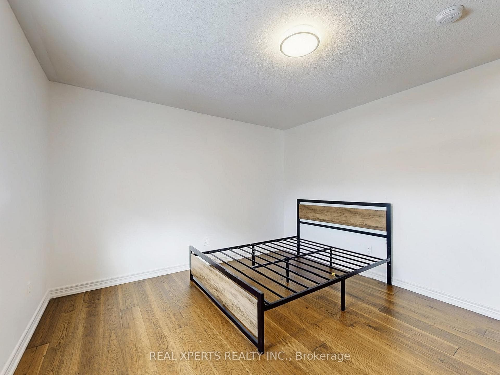 6786 Kazoo Court photo 30
