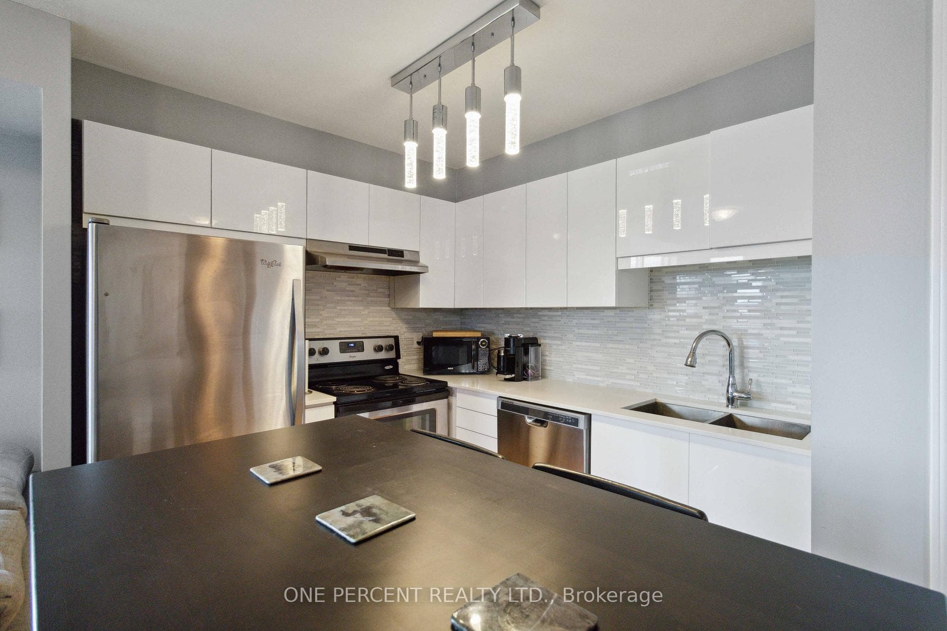 2545 Erin Centre Boulevard Unit 804 photo 13