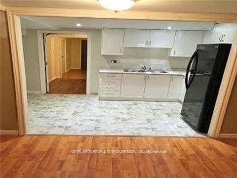 260 Green Road Unit Bsmt. photo 4