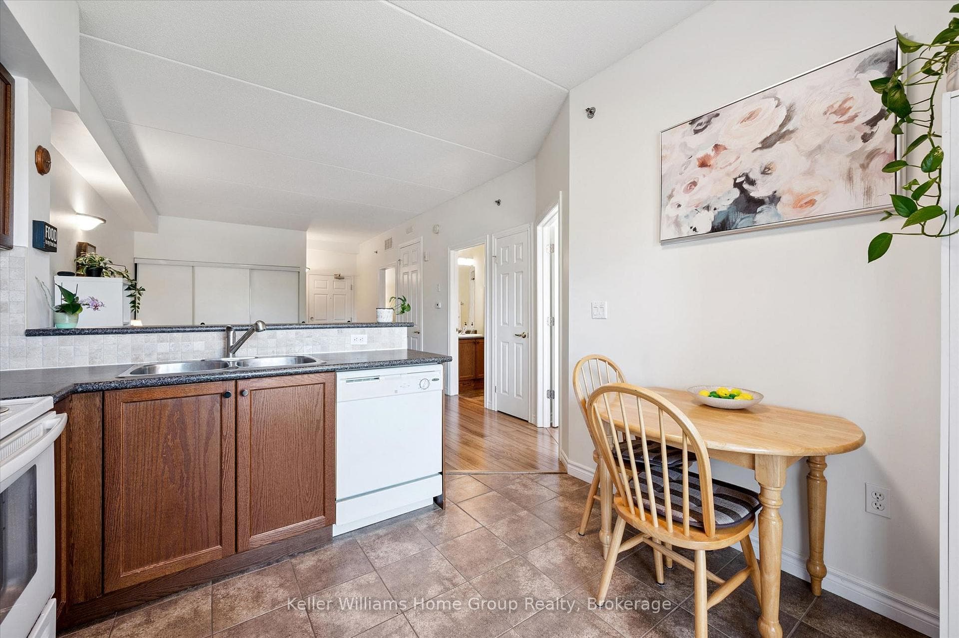 308 Watson Parkway Unit 114 photo 17