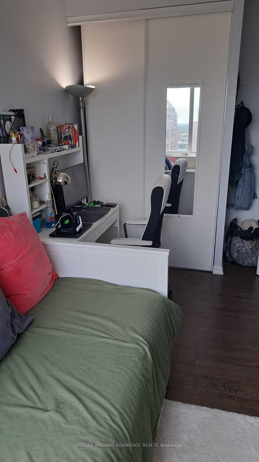 18 Lee Centre Drive Unit PH305#B photo 5
