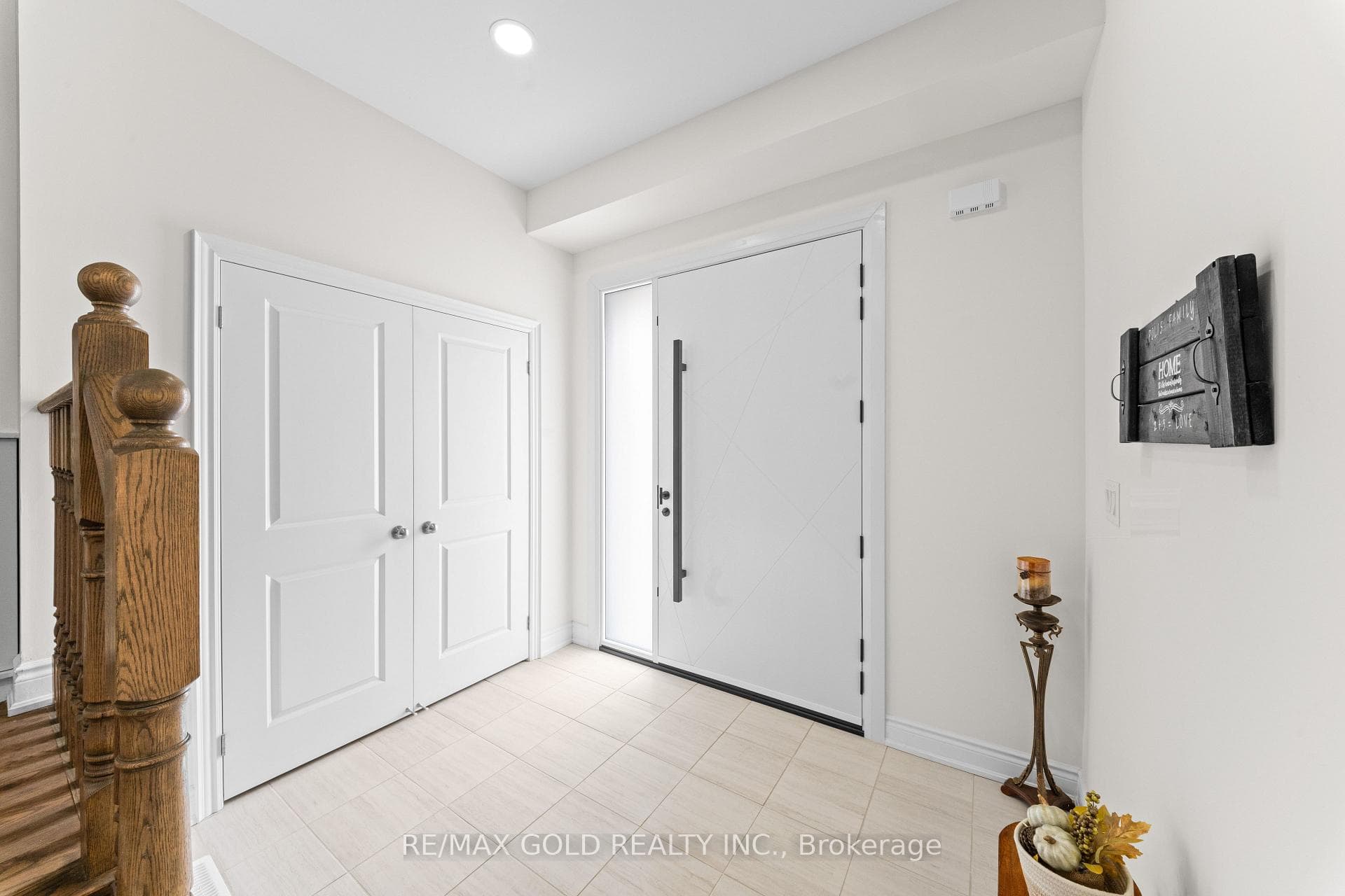 58 Stilton Avenue photo 3