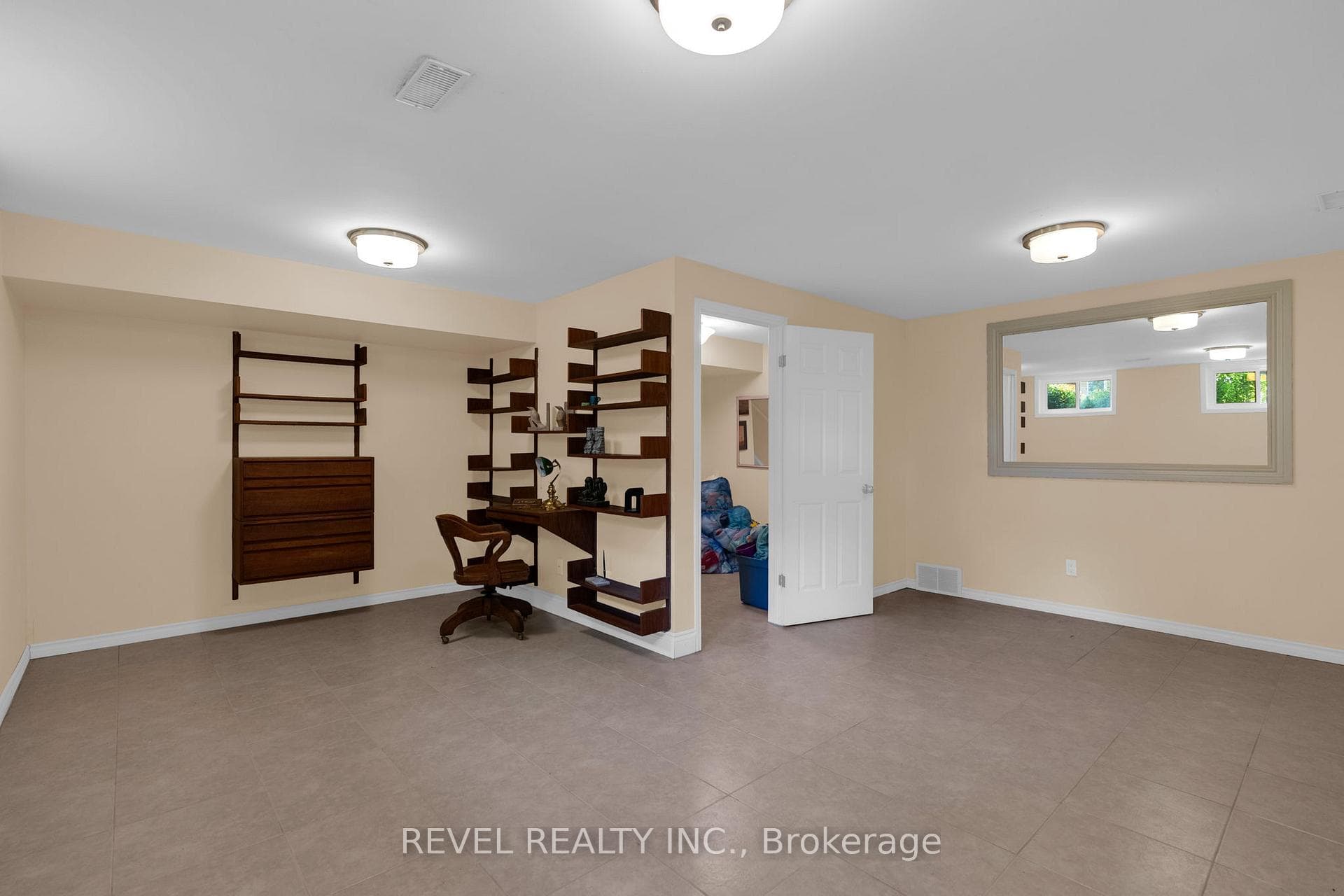153 Bayshore Drive photo 28