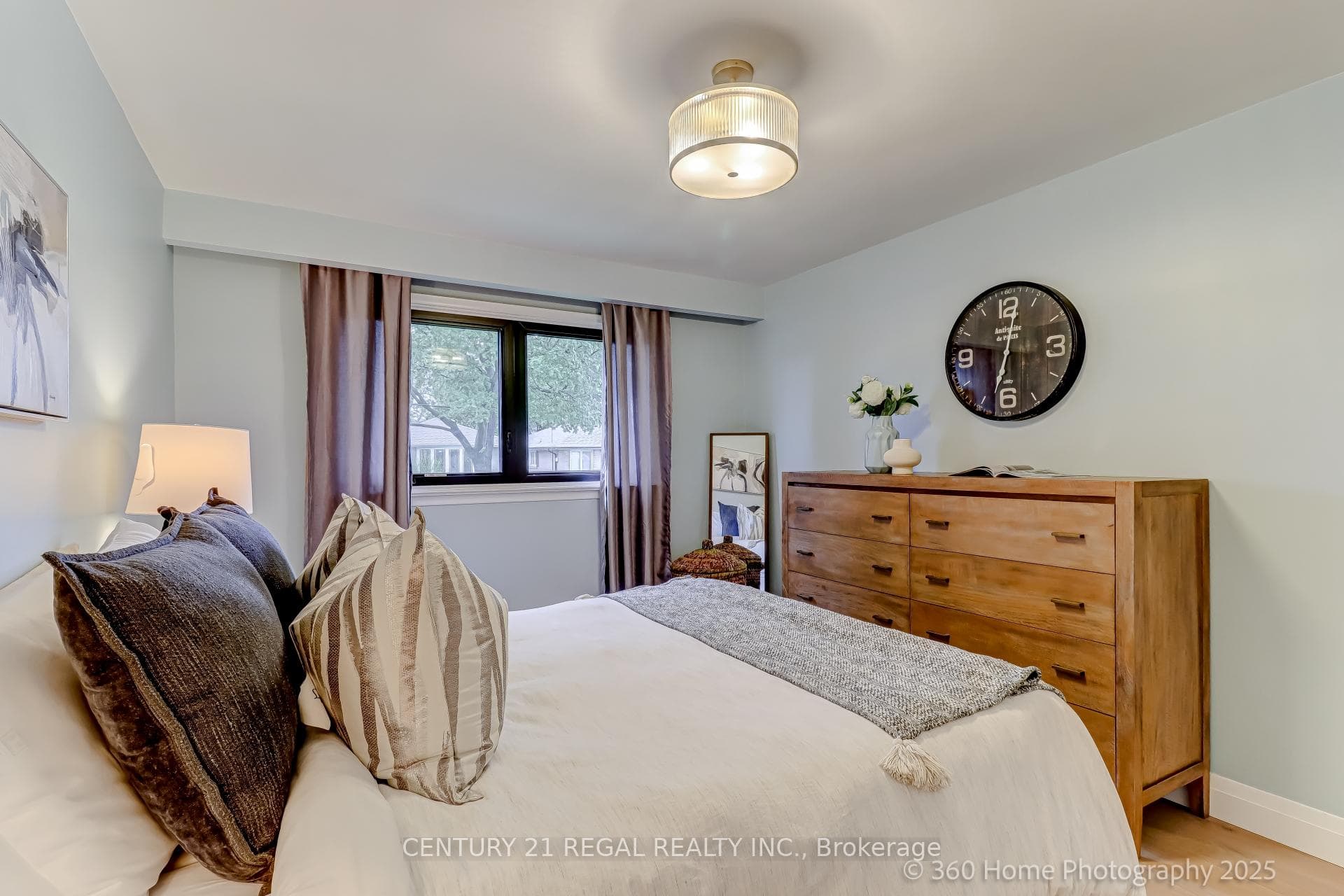 51 Sabrina Drive photo 10