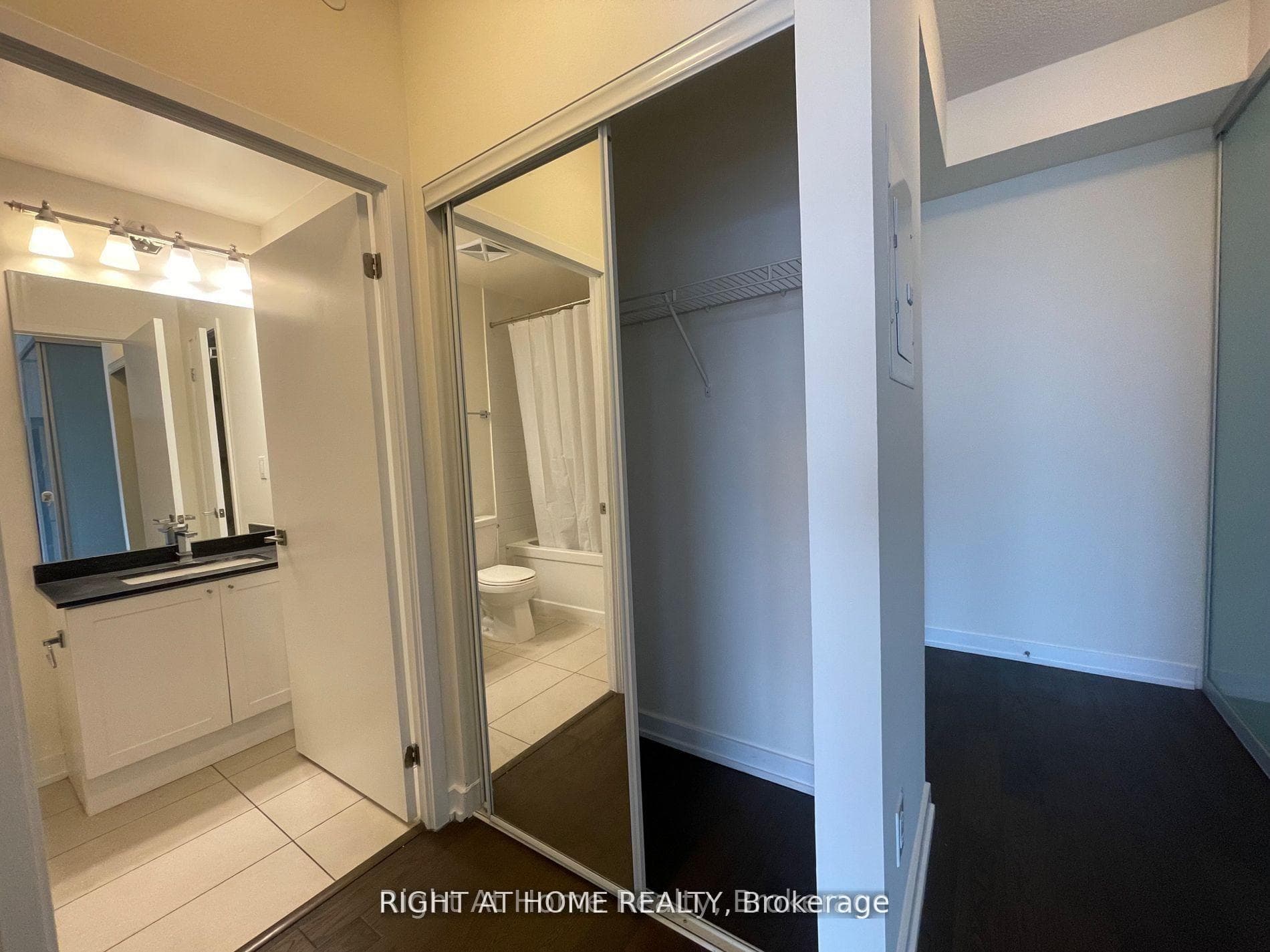 4011 Brickstone Mews Unit 3001 photo 9