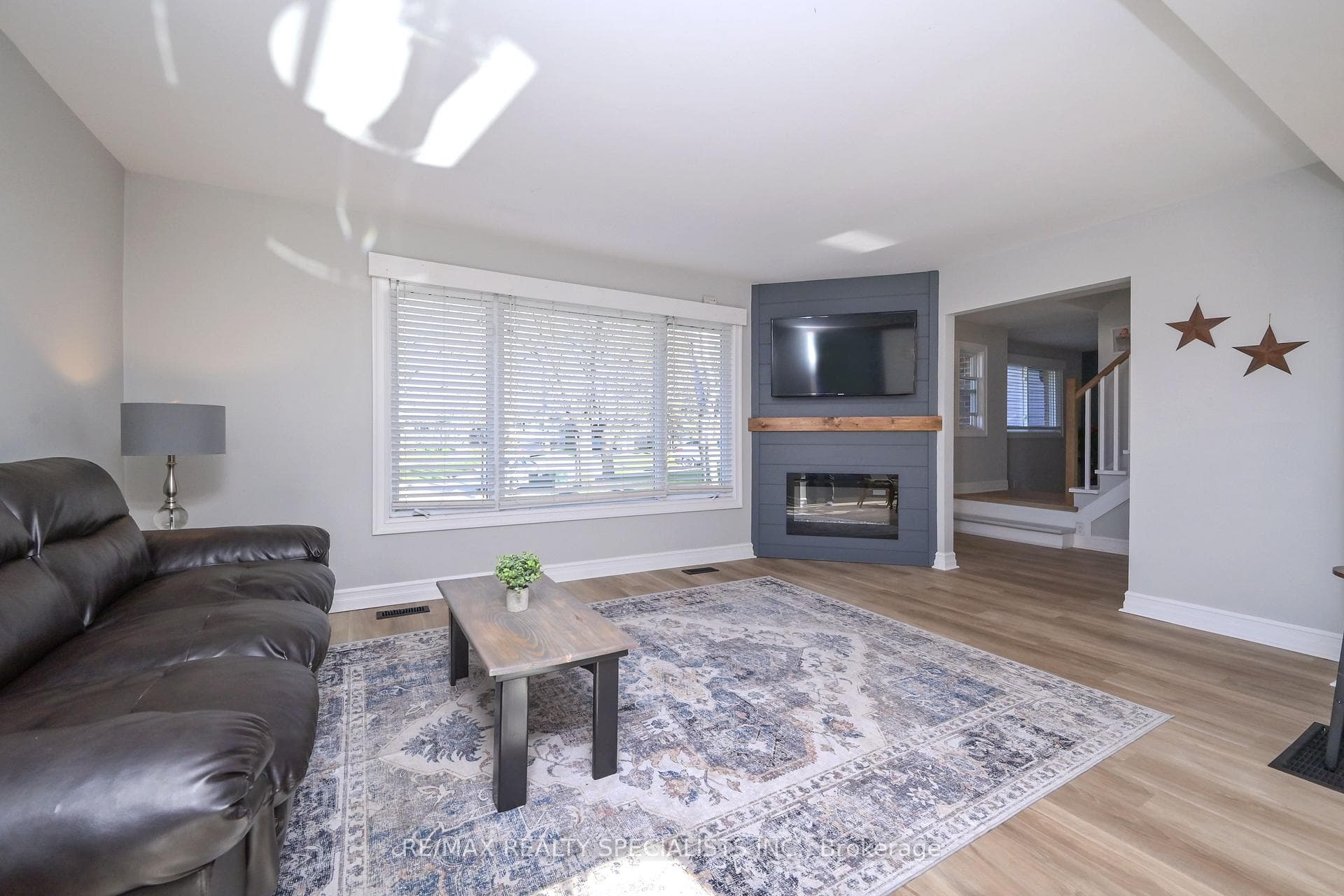 530 Monica Court photo 6