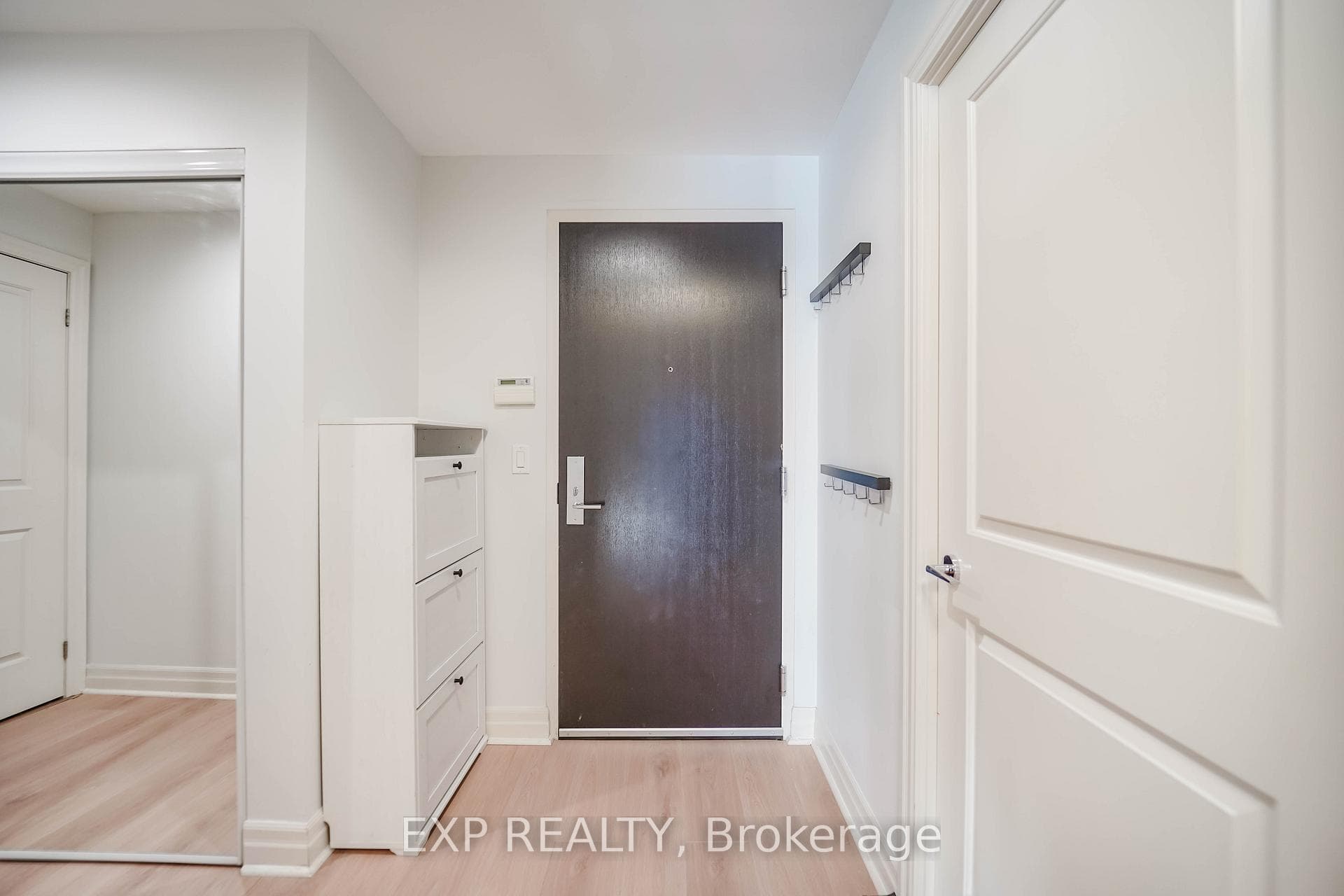 8110 Birchmount Road Unit 913E photo 2