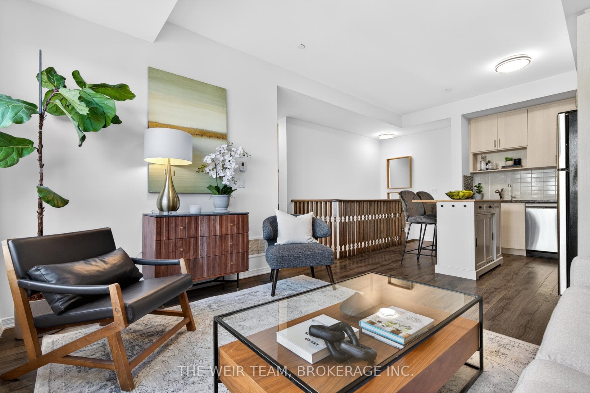 1120 Briar Hill Avenue Unit 308 photo 1