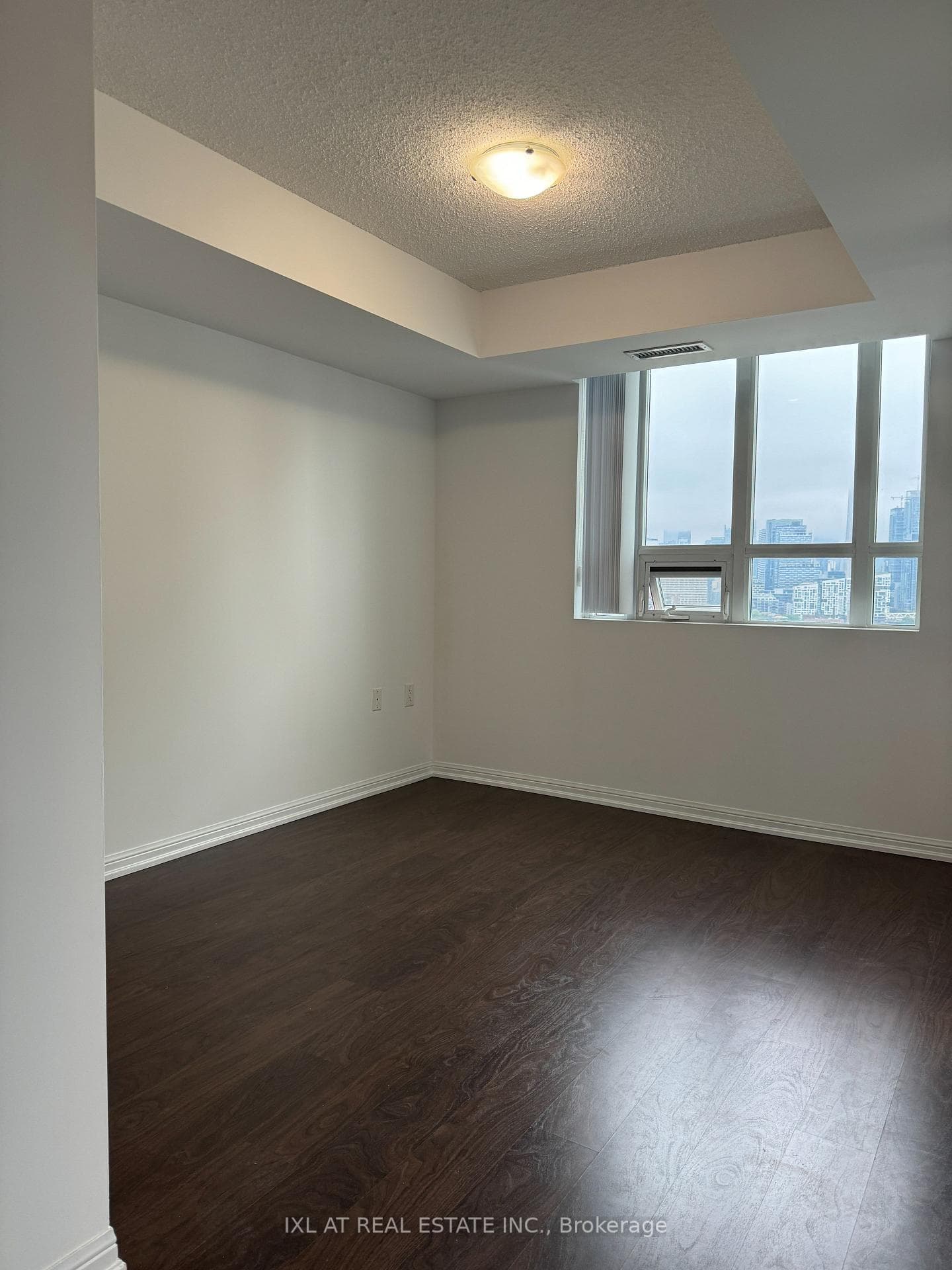 125 Western Battery Road Unit 1803 photo 9