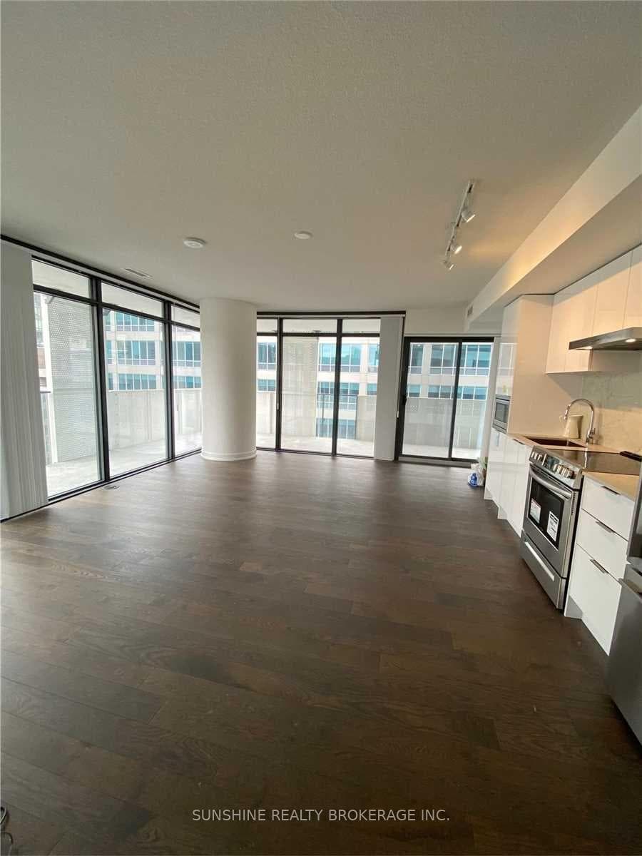 25 Richmond Street Unit 1503 photo 13