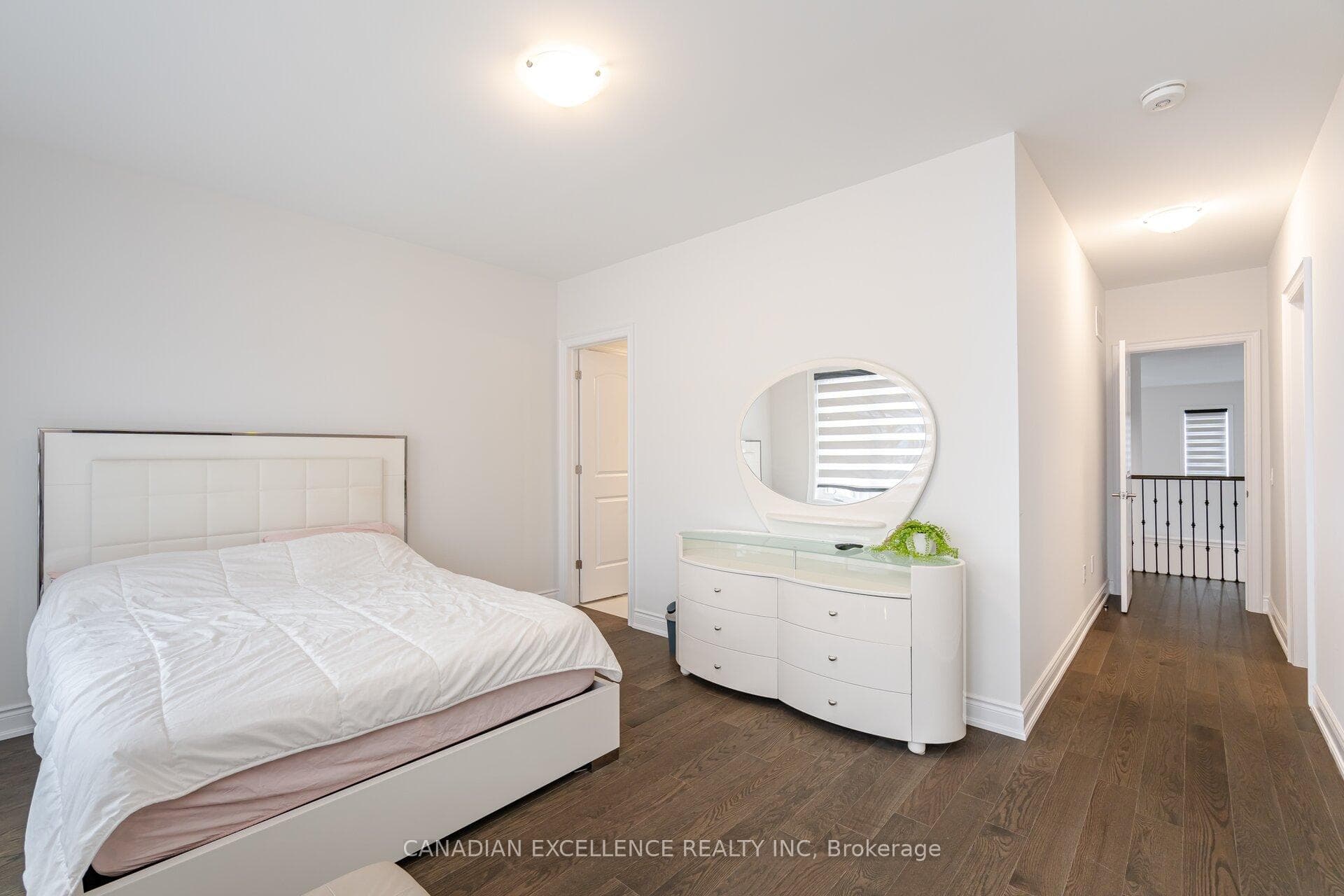 76 James Walker Avenue photo 38