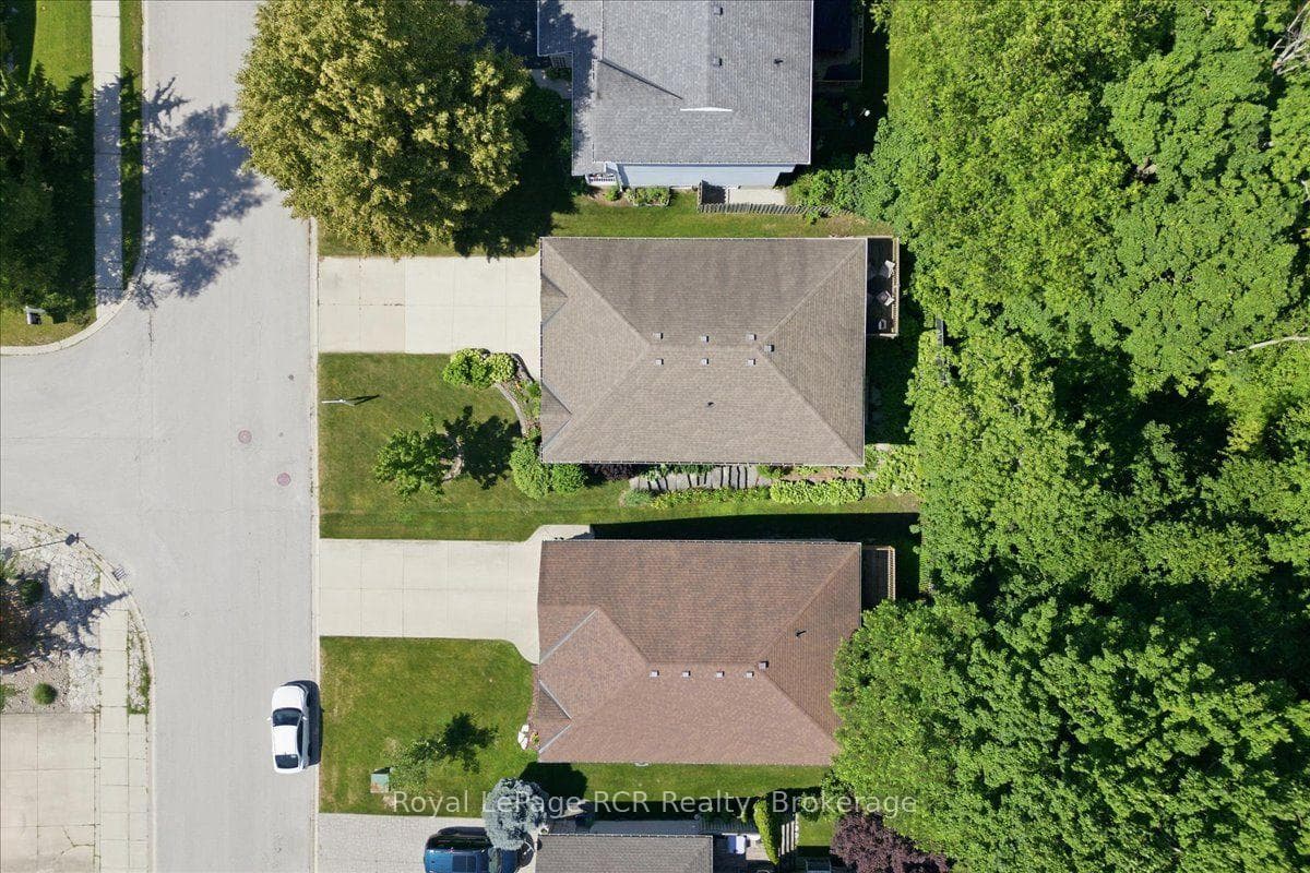 255 2nd Avenue photo 50