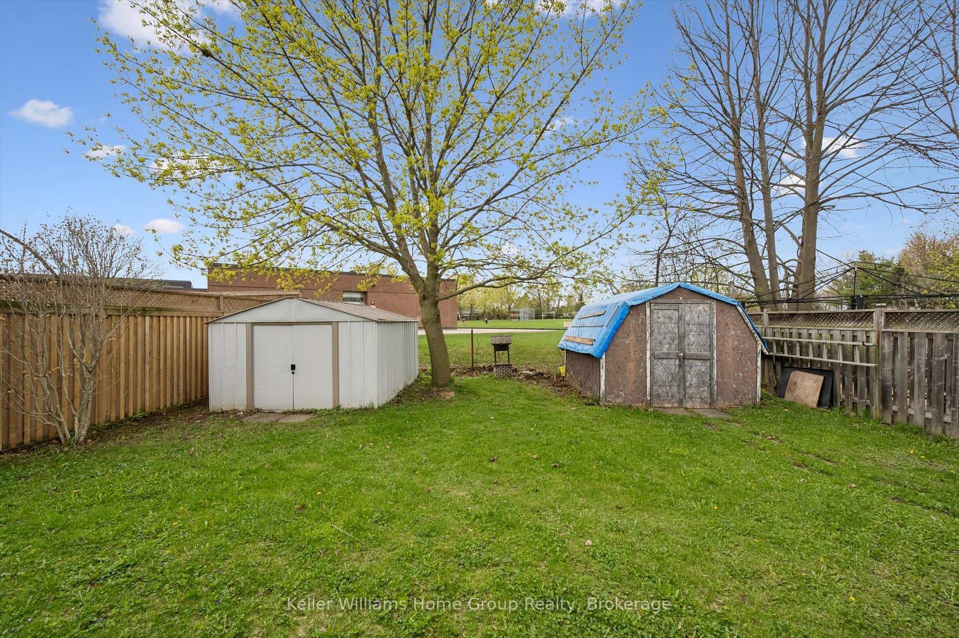 14 Muskoka Drive photo 37