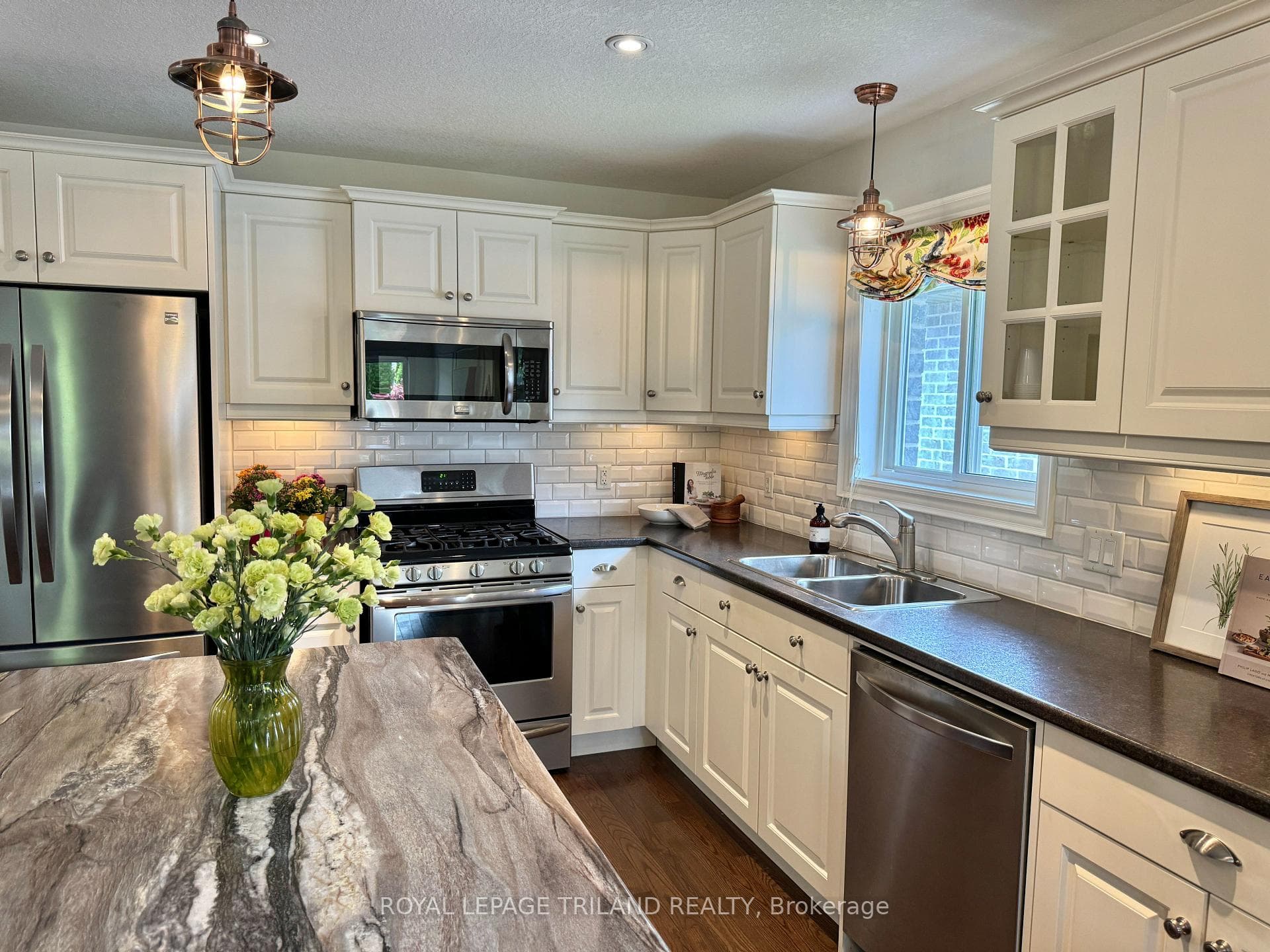 45 WESTLAKE Drive photo 5