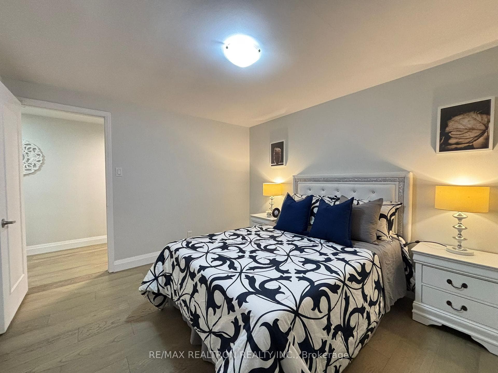 5 Centurion Court photo 18