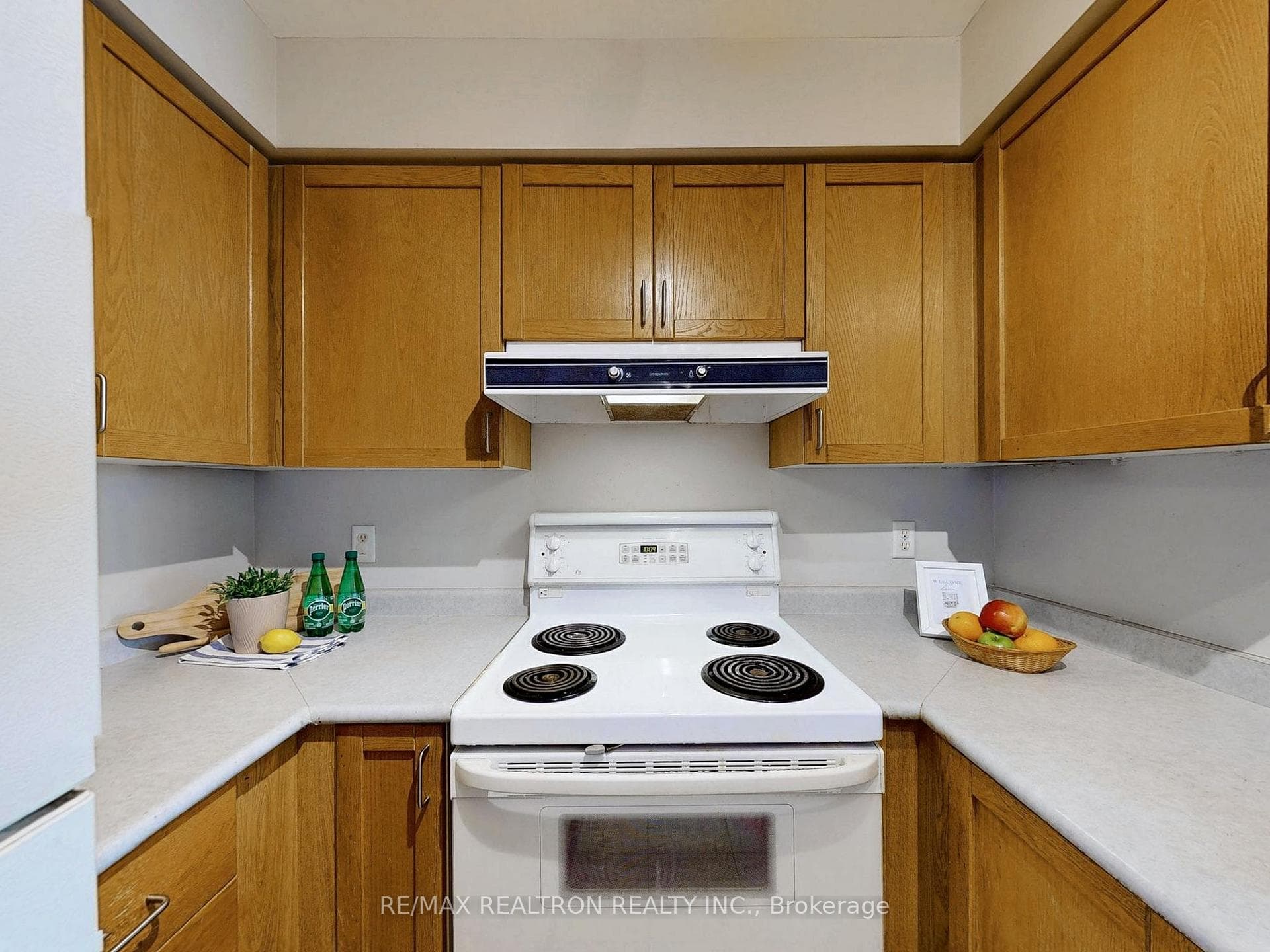 51 Baffin Court Unit 315 photo 8