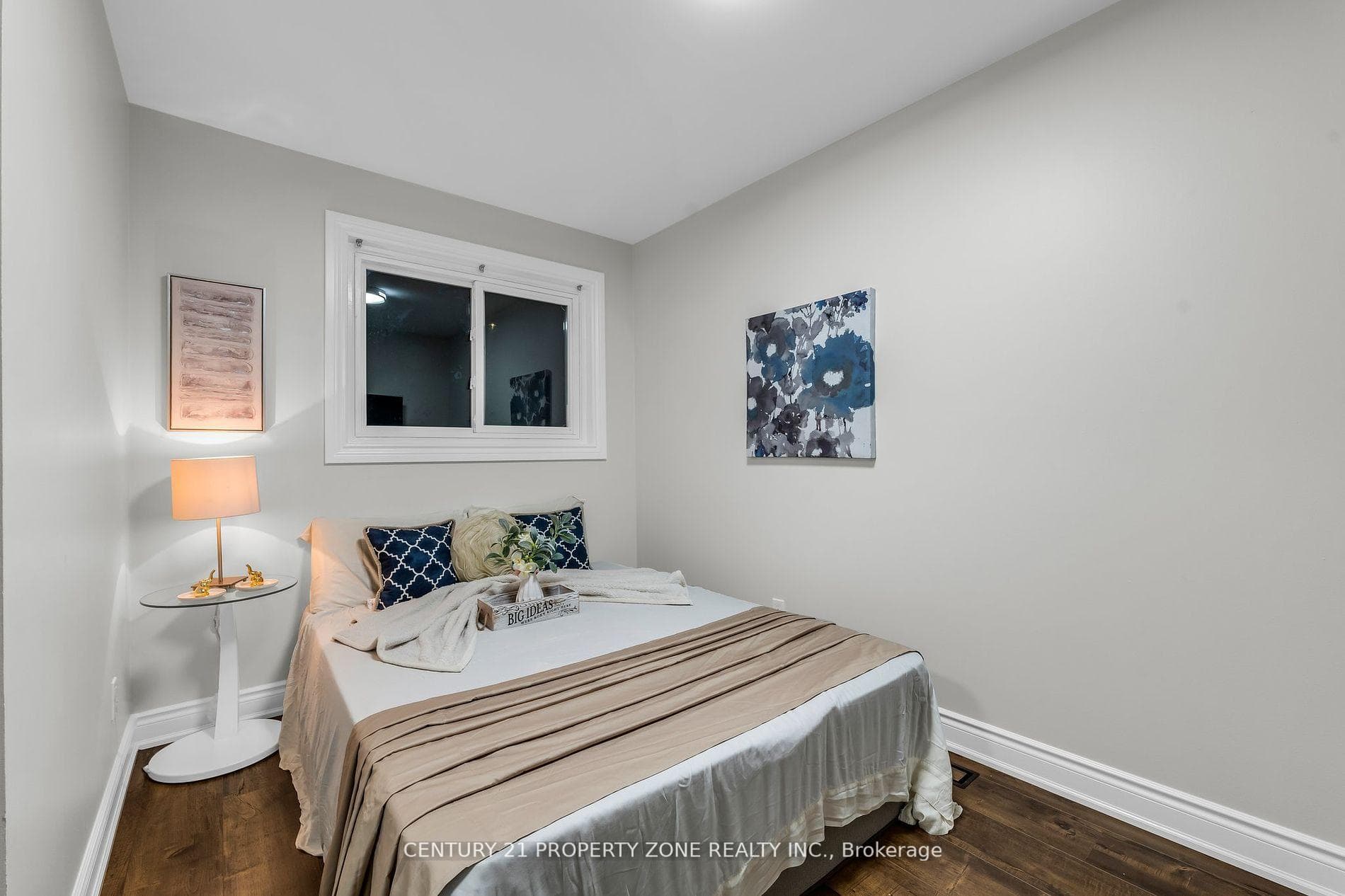 33 Flowertown Avenue photo 17