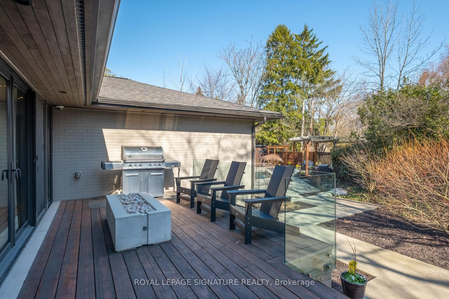 185 Morrison Road photo 37