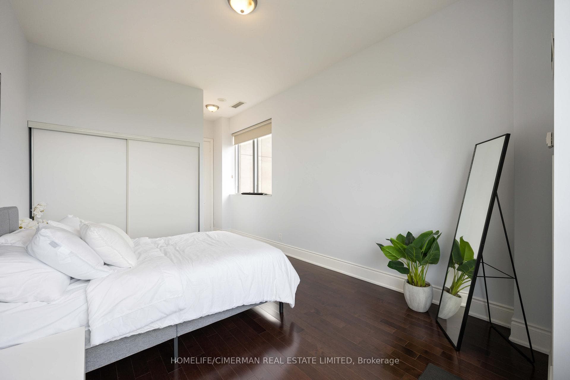 135 Wynford Drive Unit PH302 photo 8