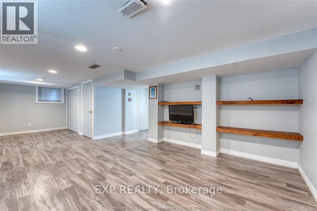 46 Chestnut Street photo 44