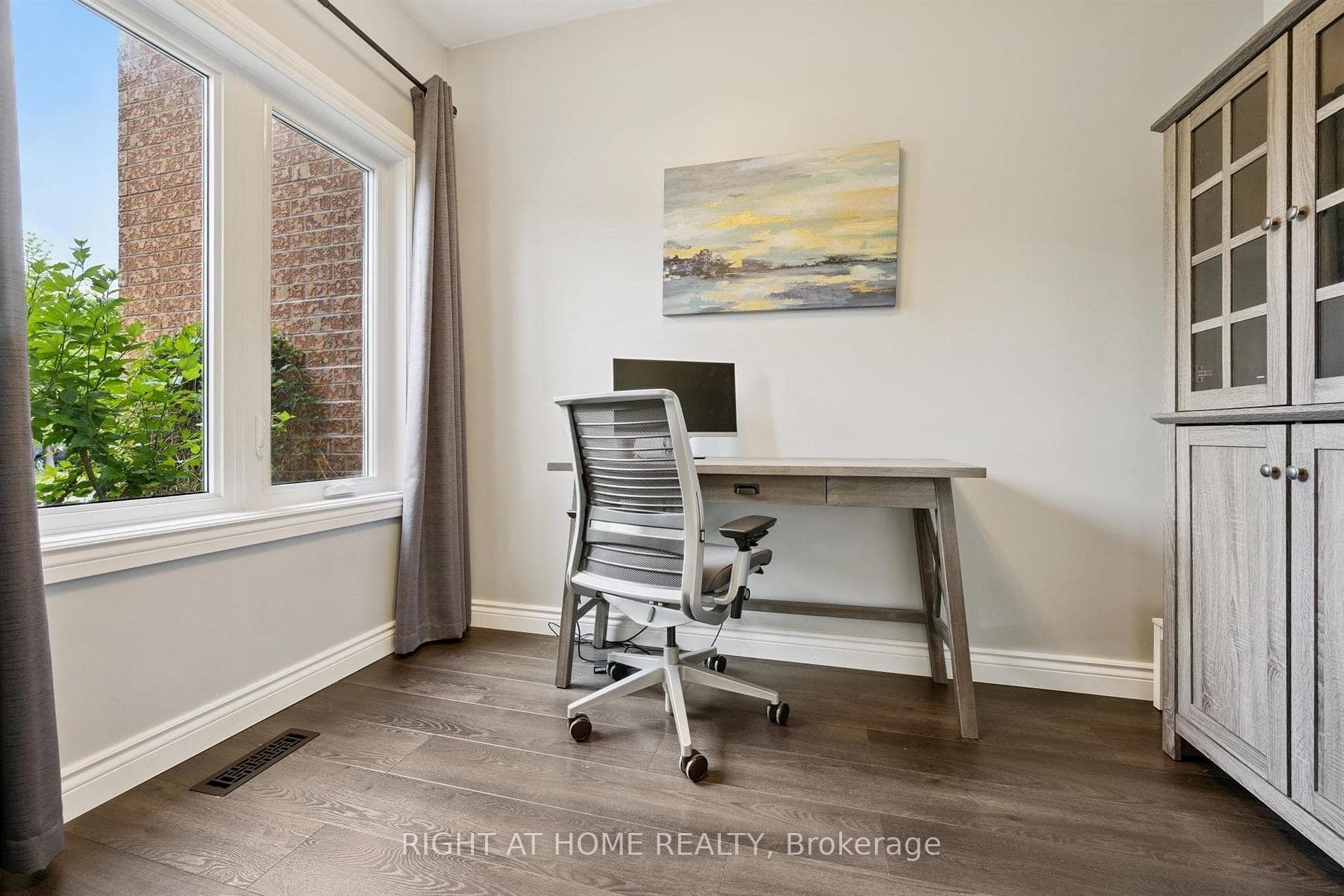 A bright, flexible den for work, reading, or play