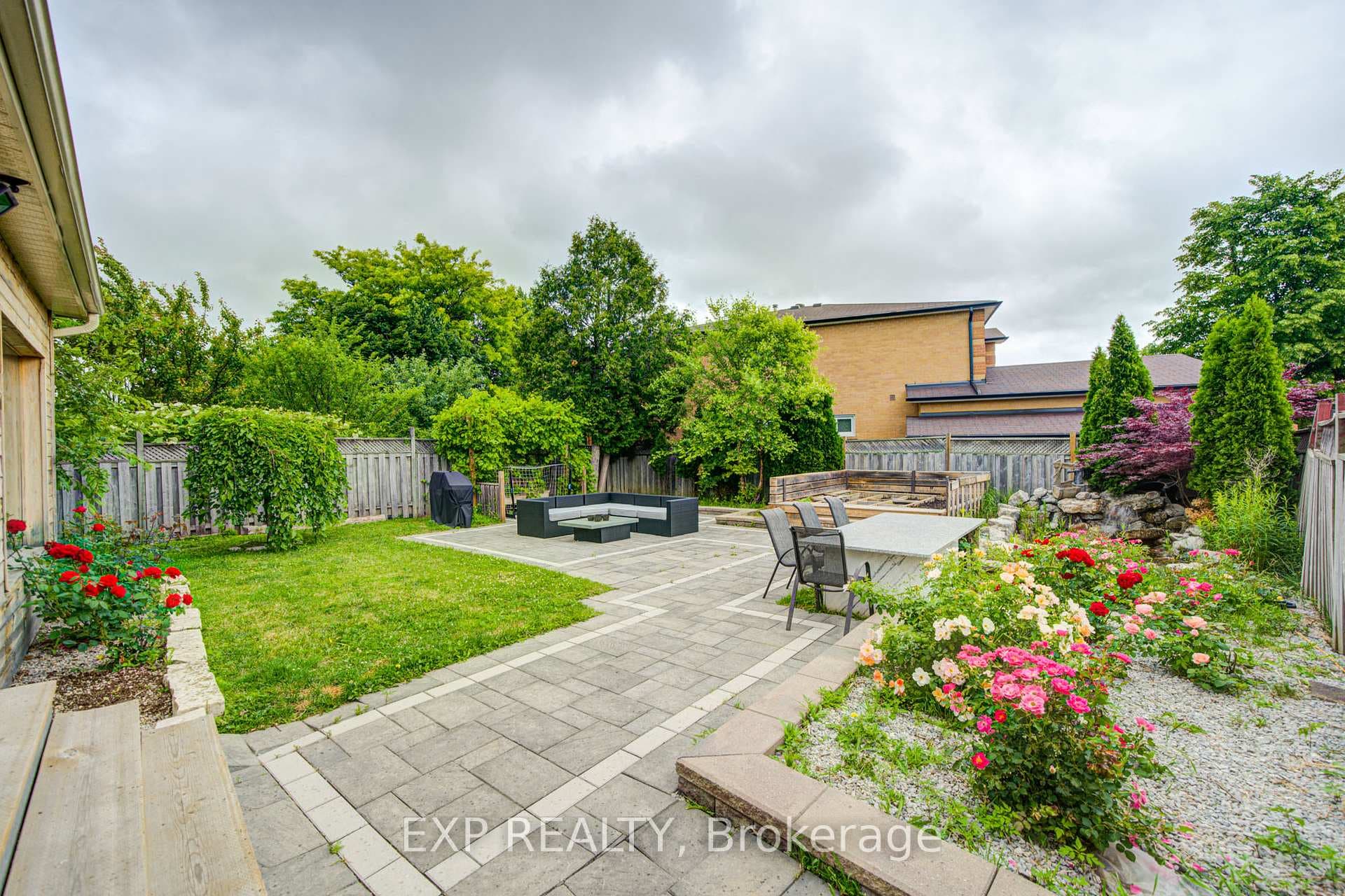 59 Yorkland Street photo 48