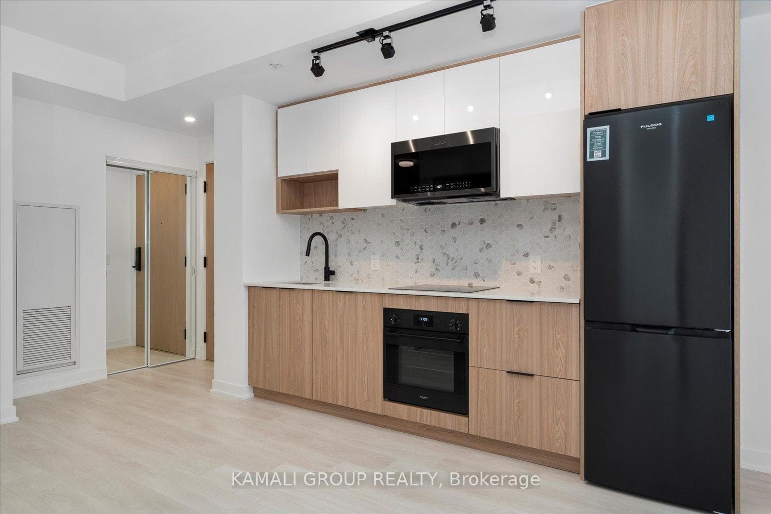 5 Defries Street Unit 3013 photo 7