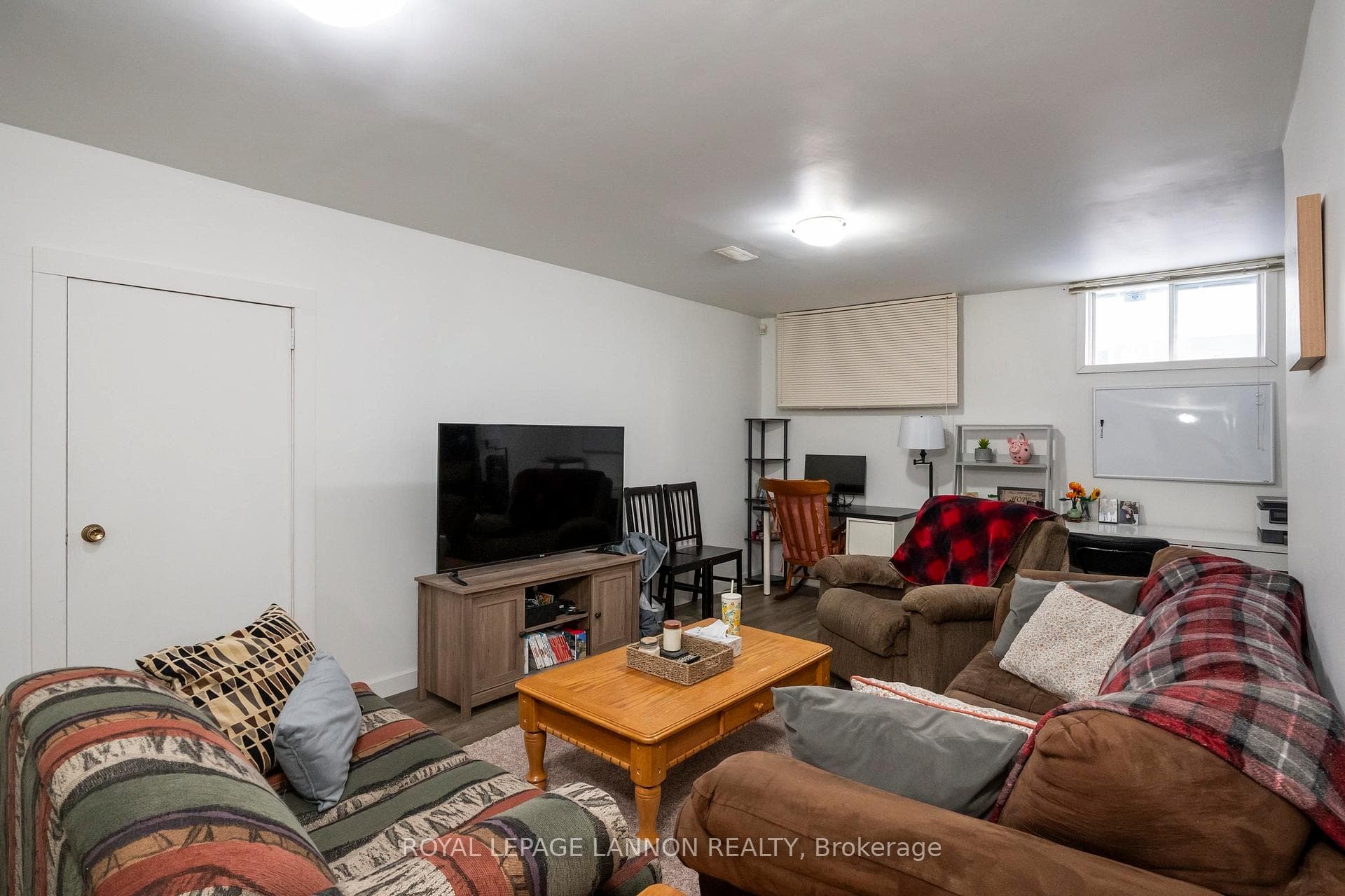 131 Carl Avenue photo 24