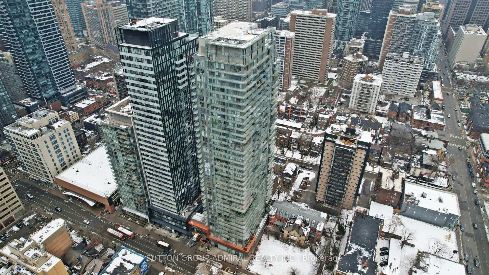 50 Wellesley Street Unit 711 photo 25