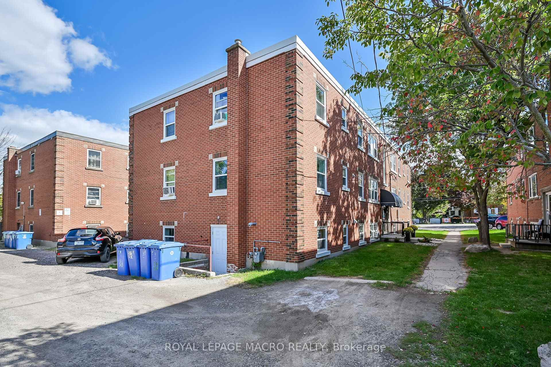5 Applewood Avenue Unit 1 photo 25