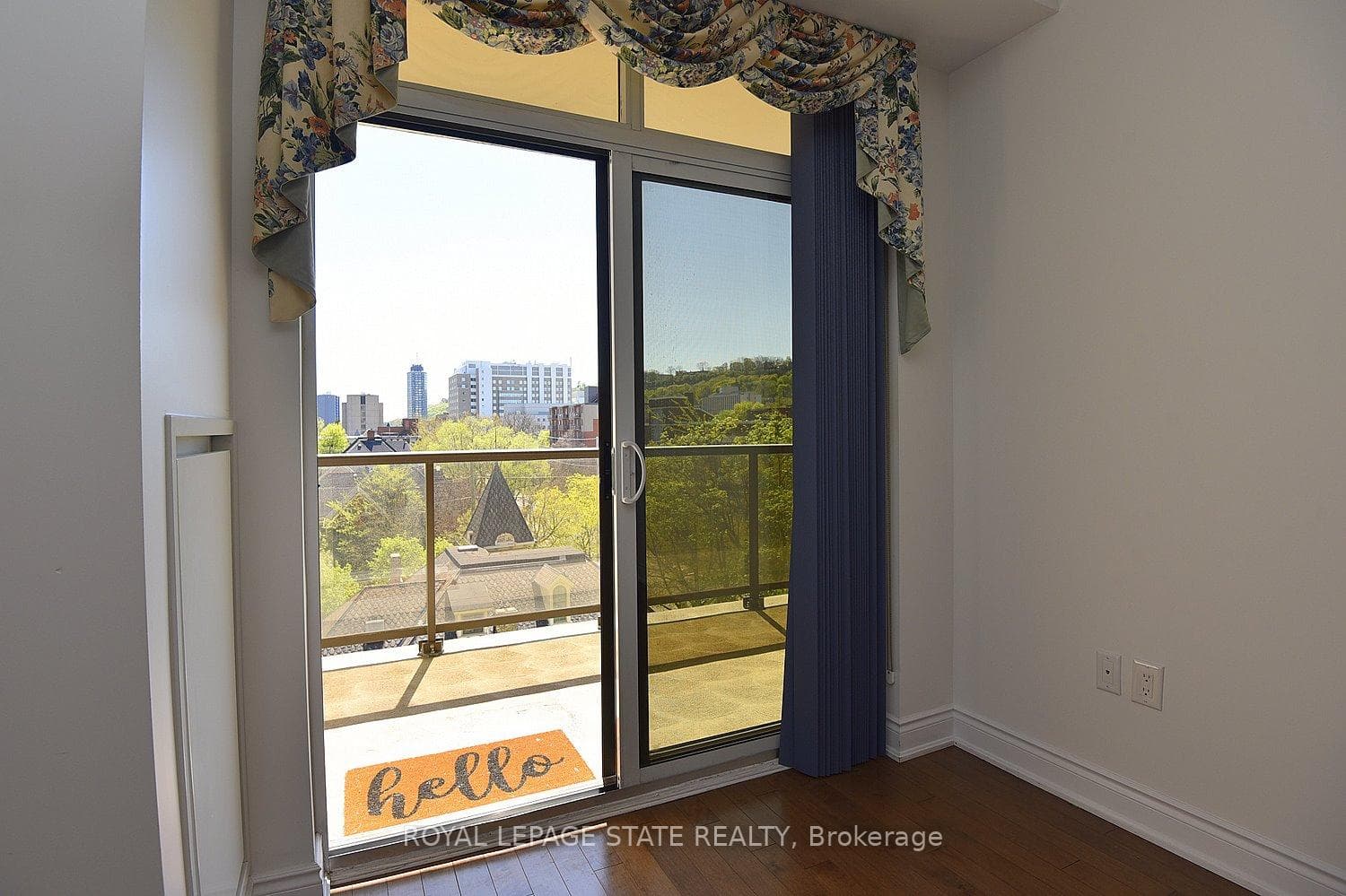 90 Charlton Avenue Unit 604 photo 9