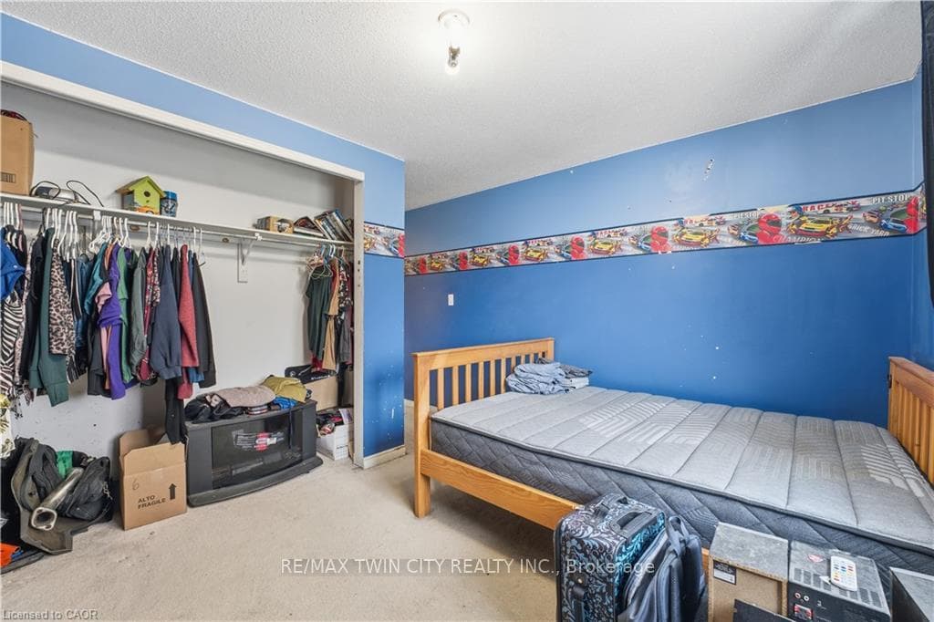 311 NORTHVIEW HEIGHTS Place photo 25