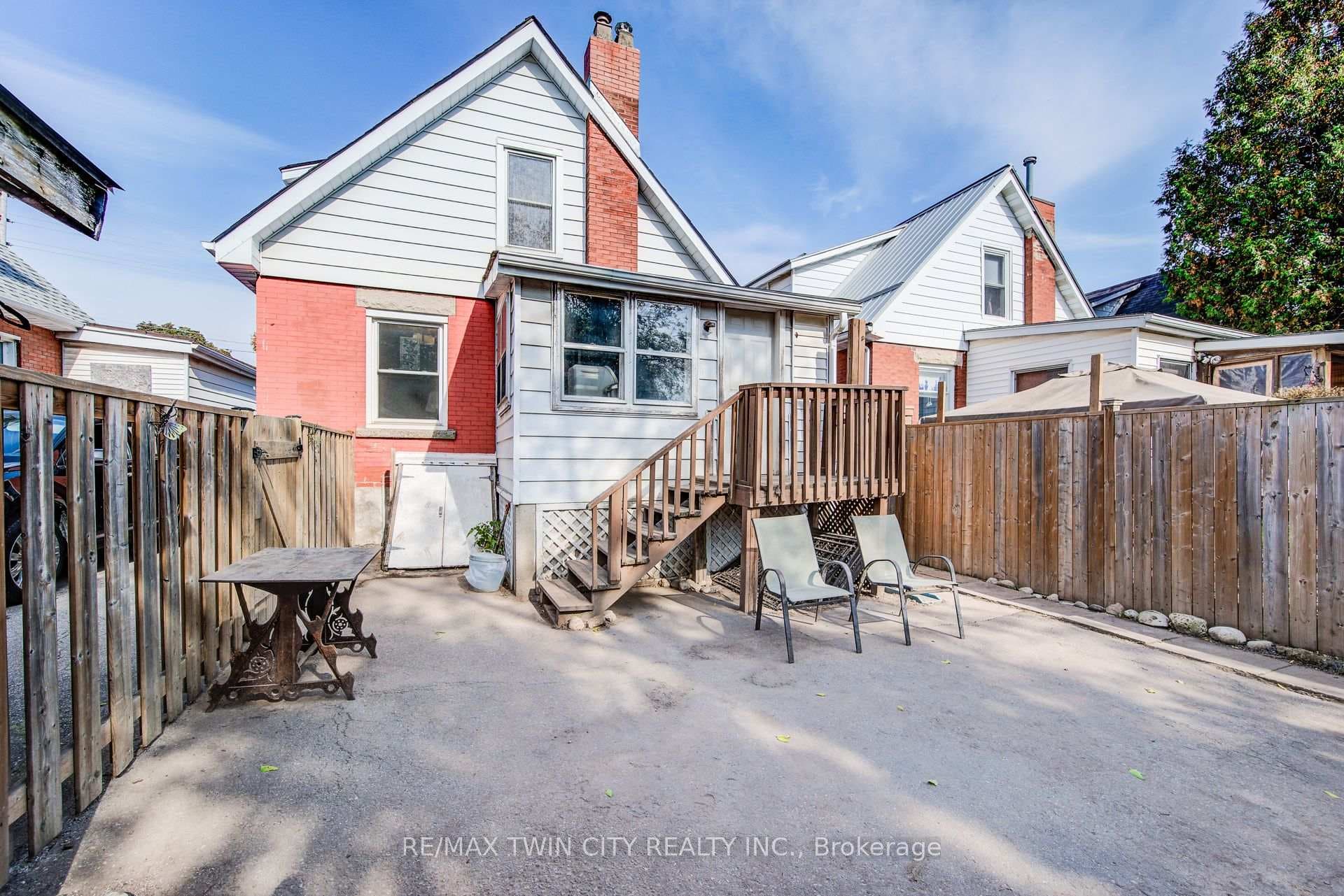 168 Edinburgh Road photo 36