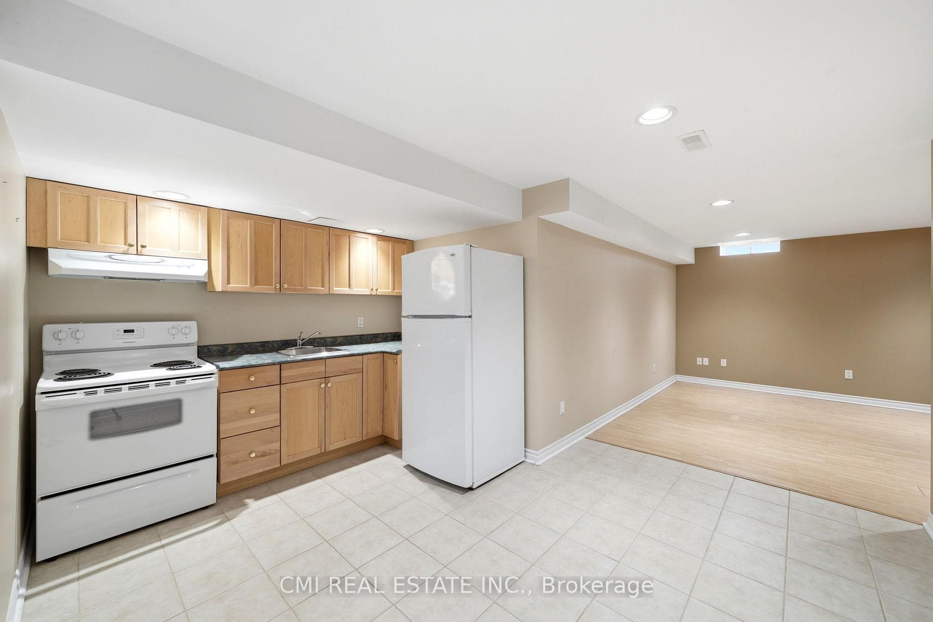 15 Treegrove Circle photo 41