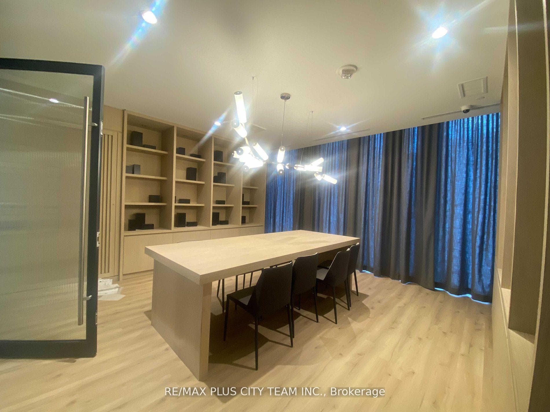 215 Veterans Drive Unit 103 photo 13