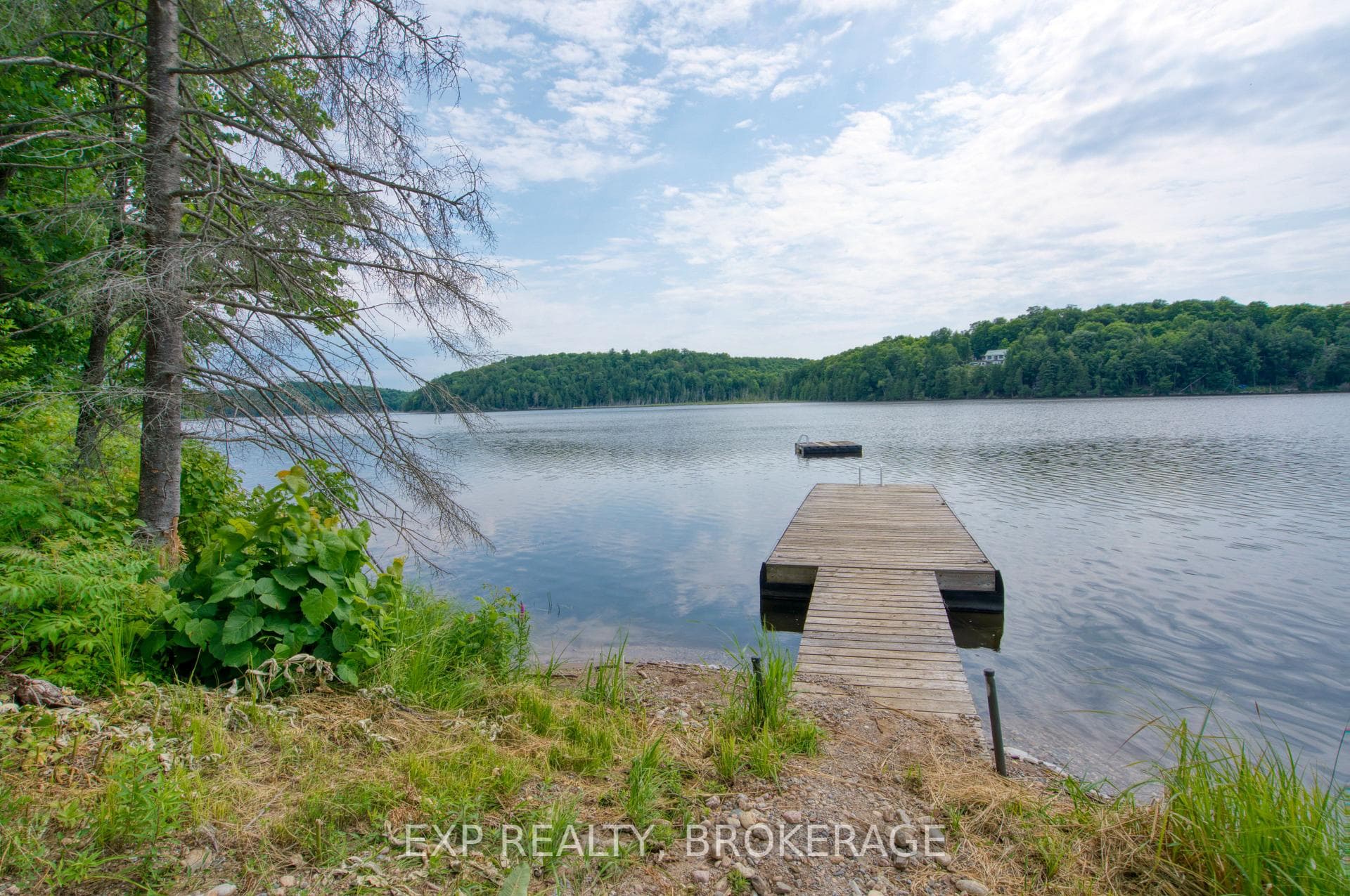 1427 LEWIS Road photo 40