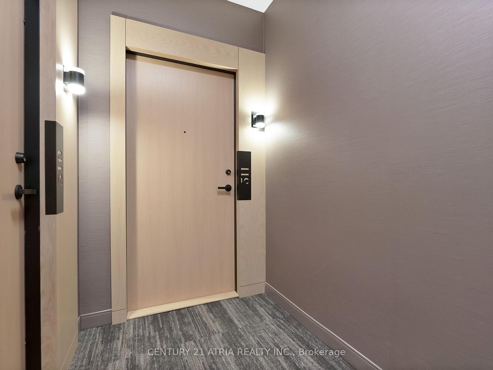 1 Belsize Drive Unit 511 photo 40