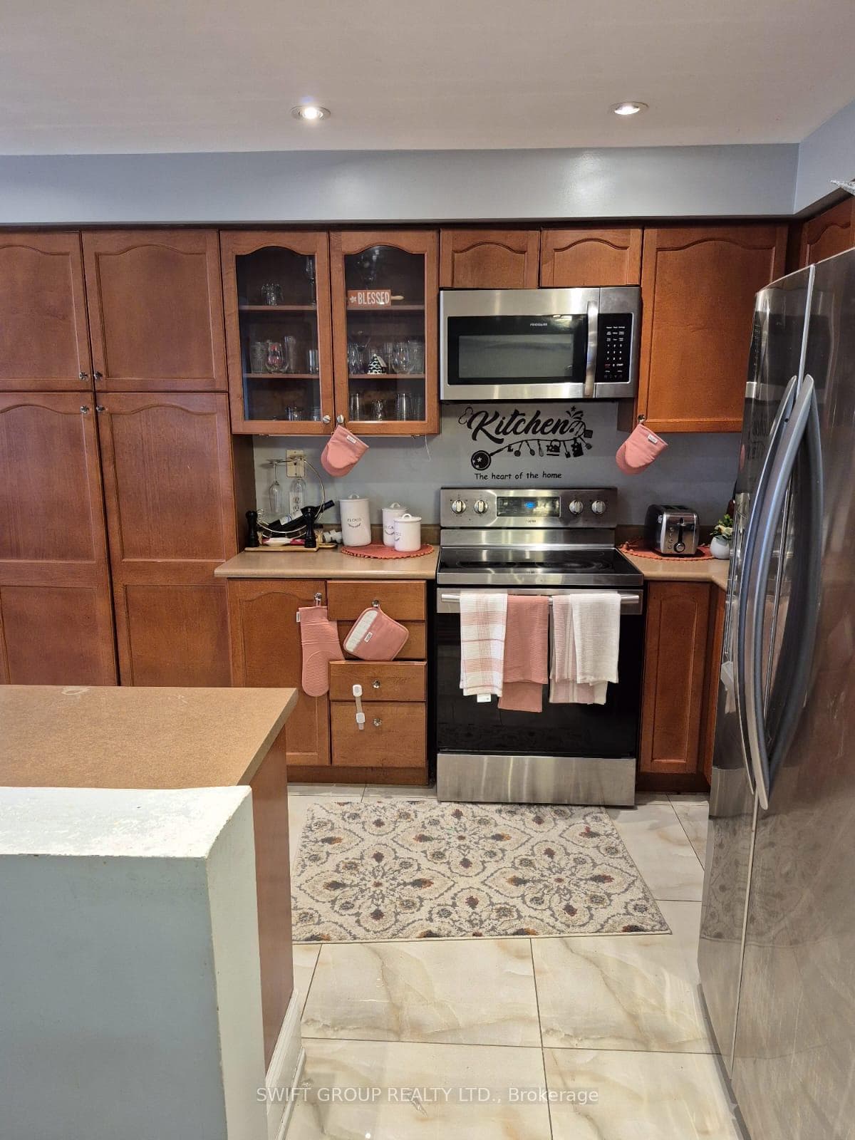 31 Inlet Bay Drive photo 5