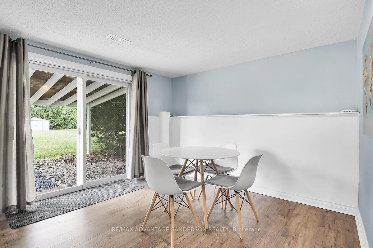5 Hawthorn Crescent photo 22