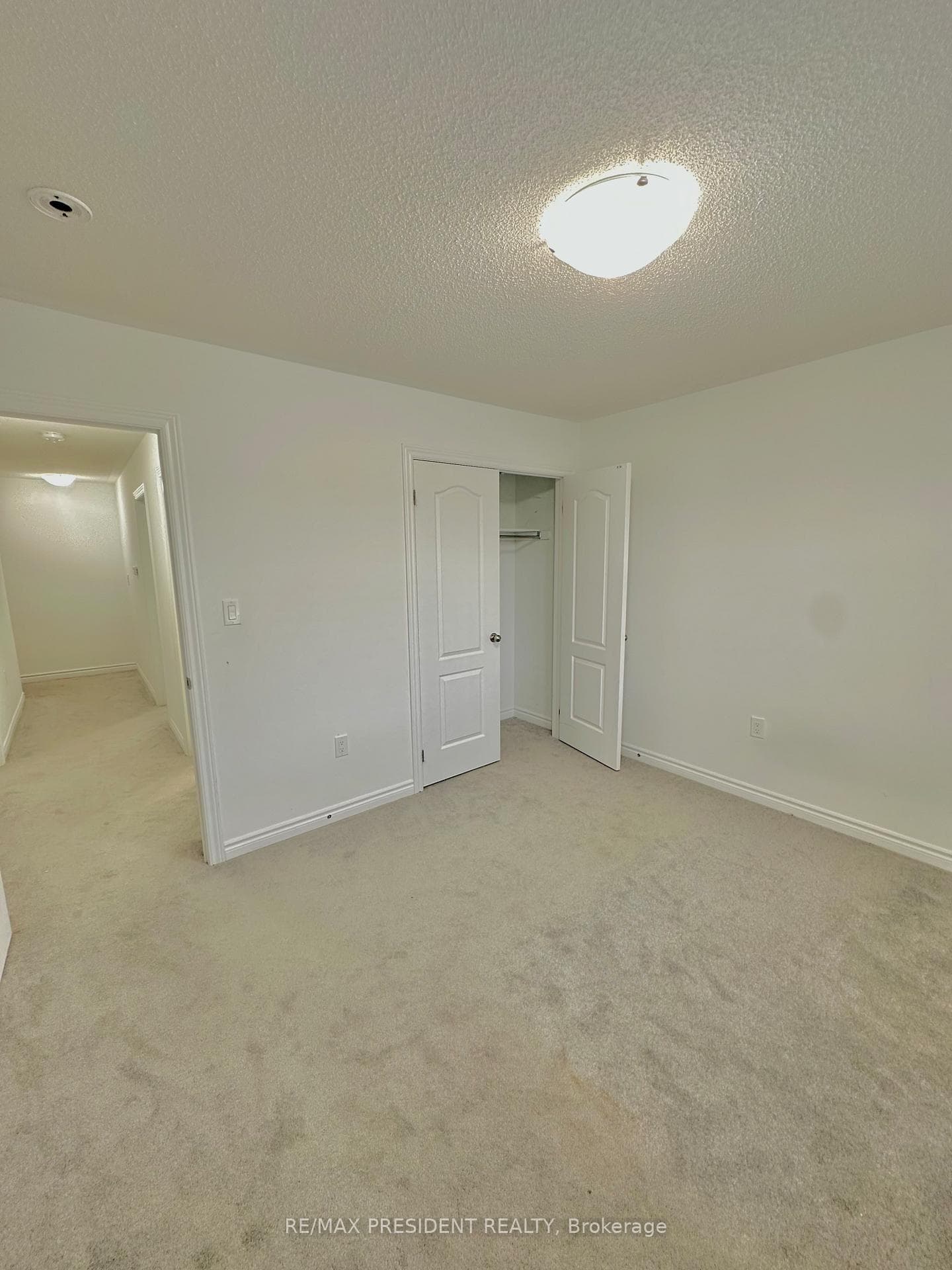 11 Springdale Avenue photo 9
