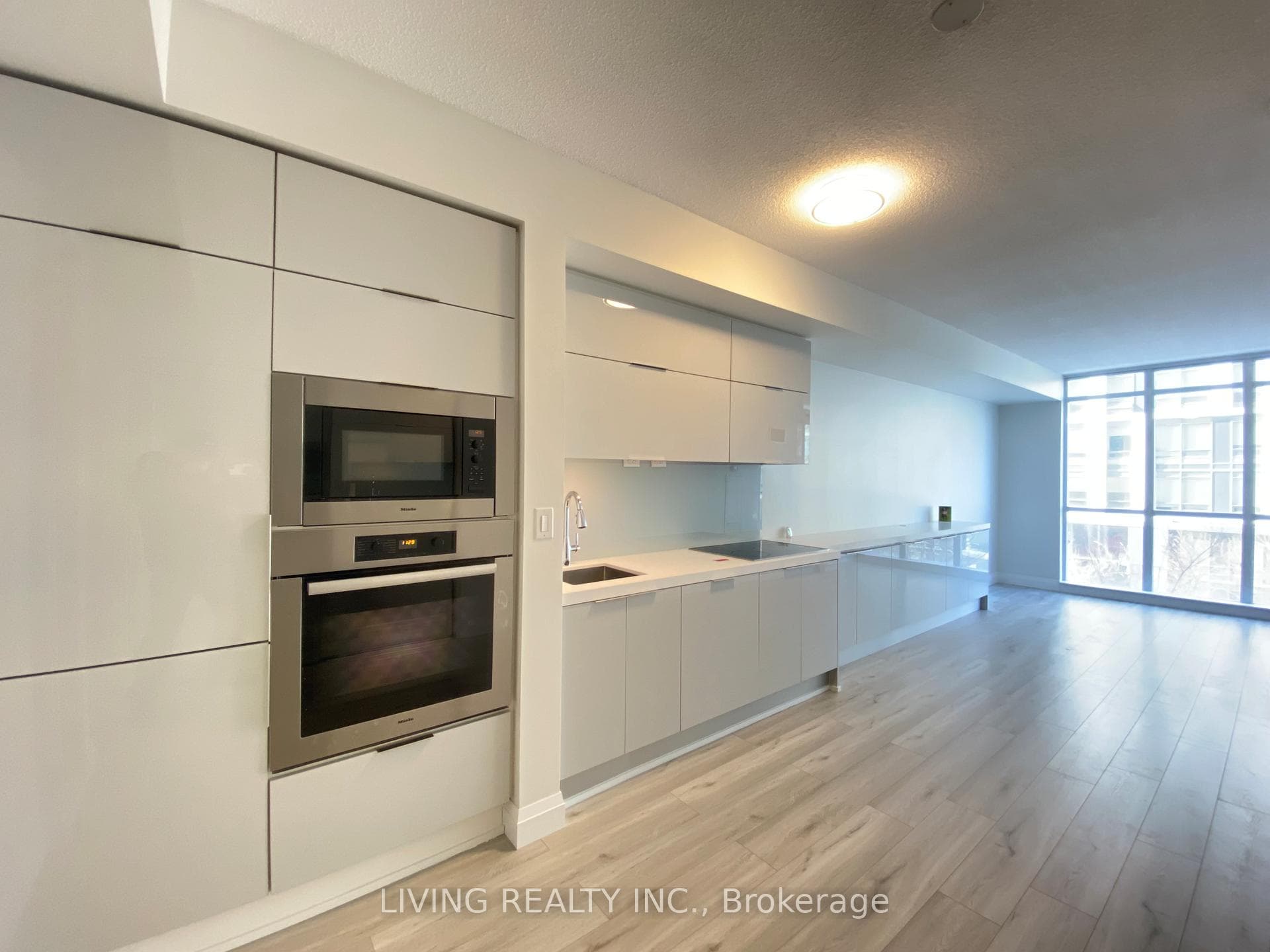151 Dan Leckie Way Unit 208 photo 18