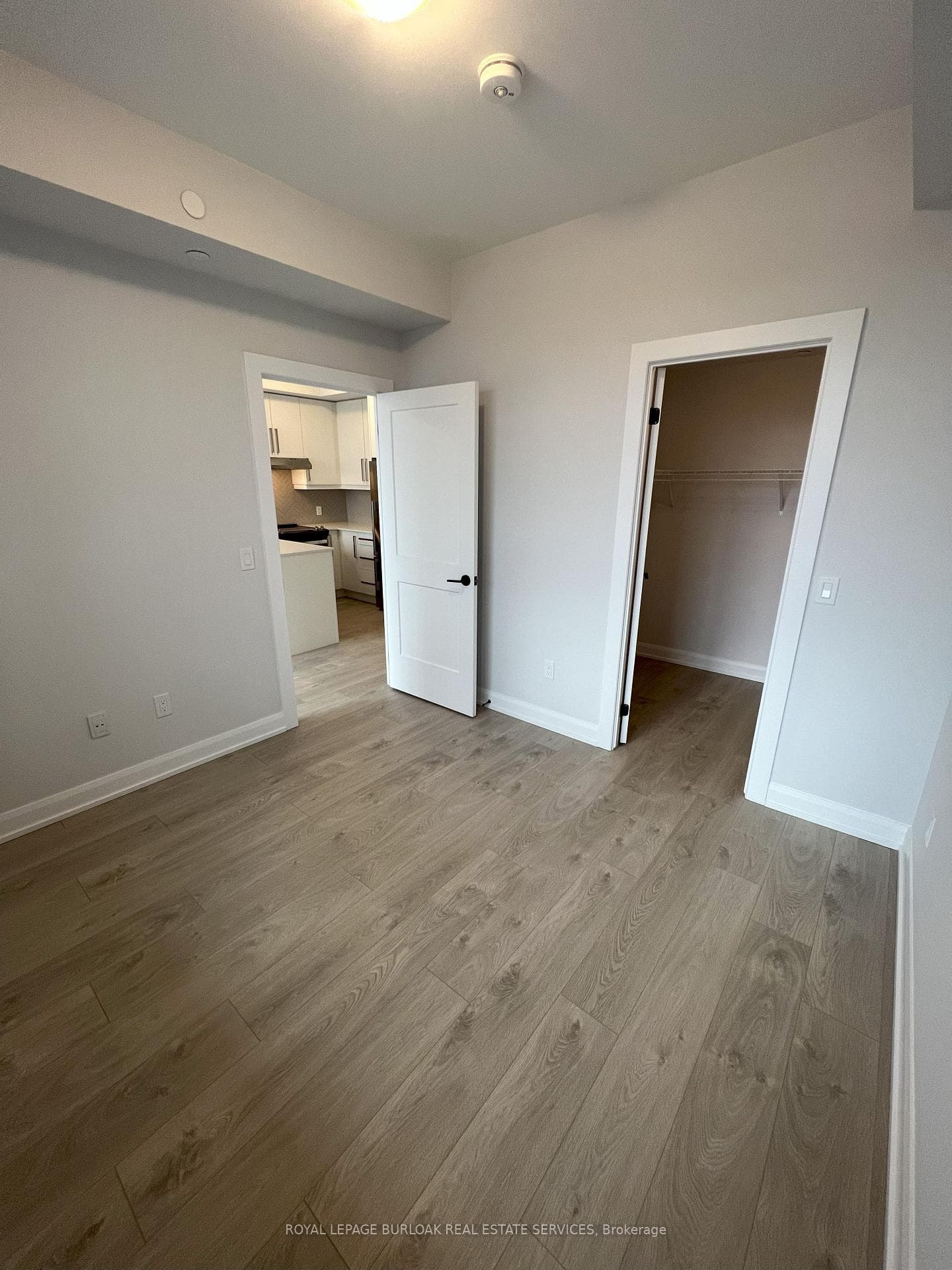 3220 William Coltson Avenue Unit 408 photo 9